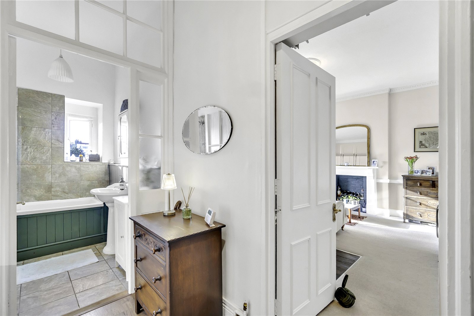 2 bedroom Flat for sale in Clifton, Bristol