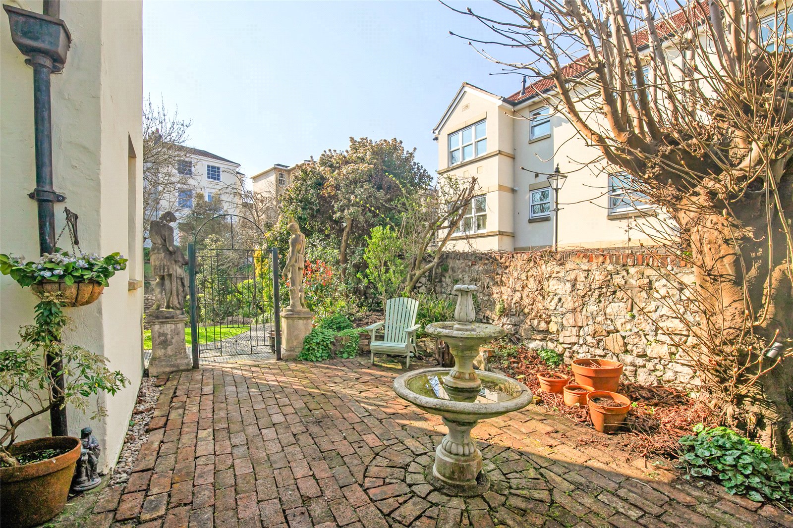 5 bedroom House for sale in Bristol