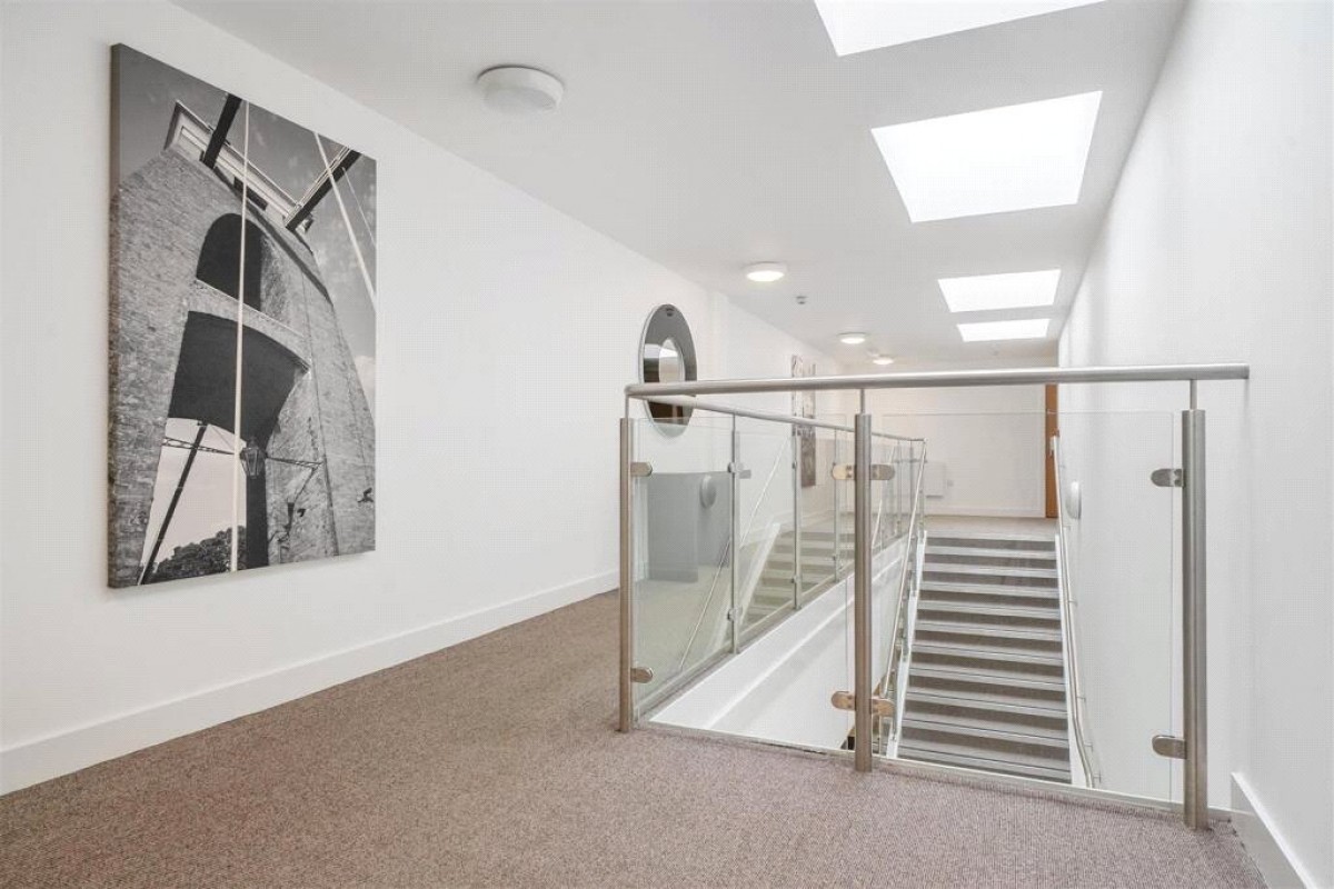 Lime Kiln Road, Bristol