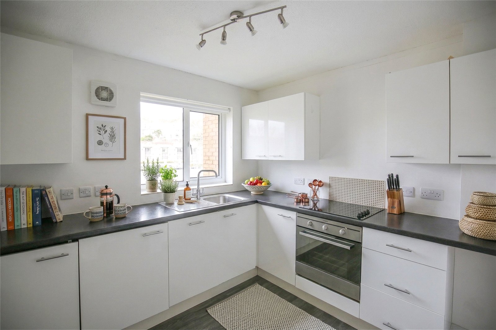 2 bedroom Flat for sale in Bristol