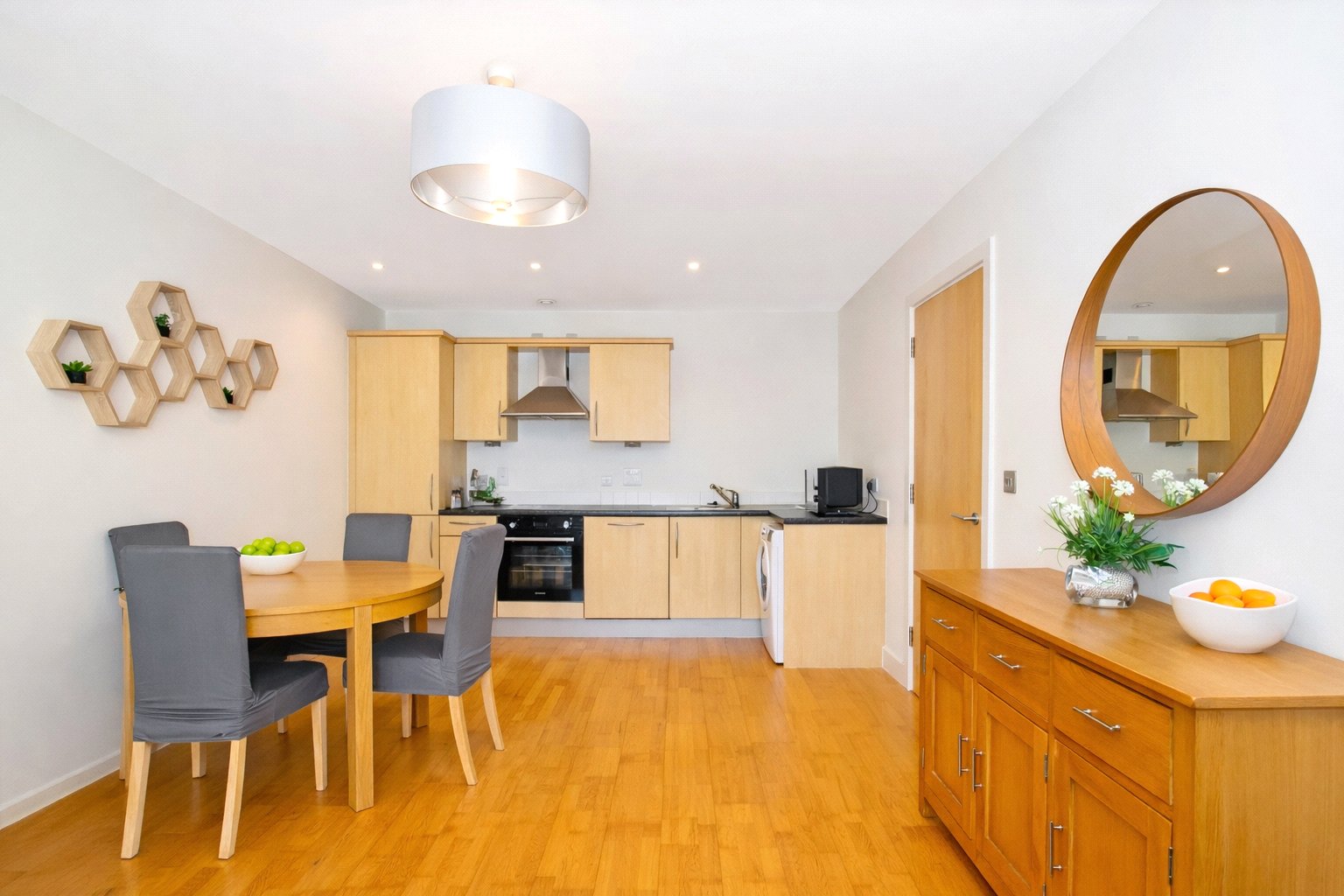 2 bedroom Flat for sale in Montague Street, Bristol