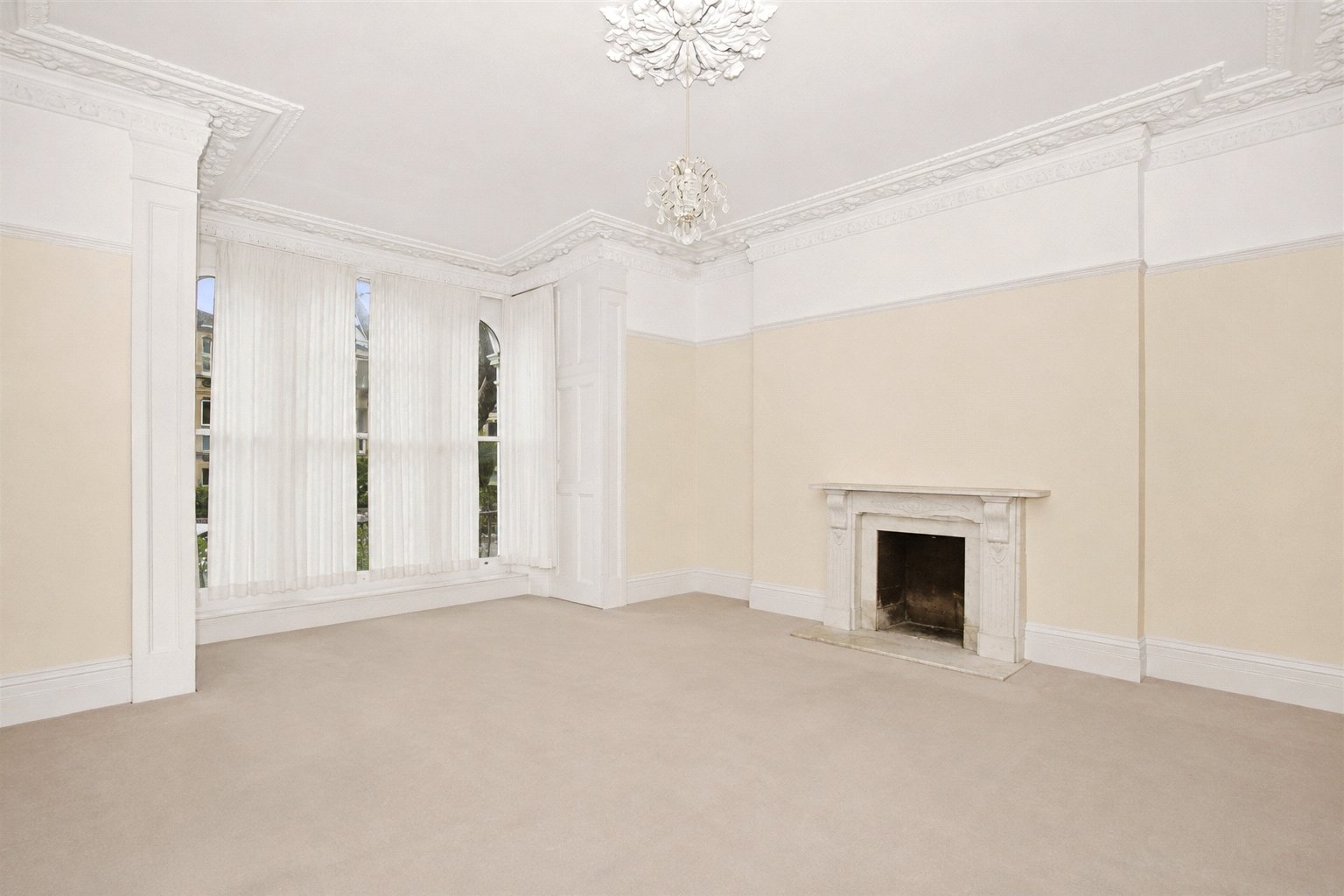 6 bedroom House for sale in Bristol