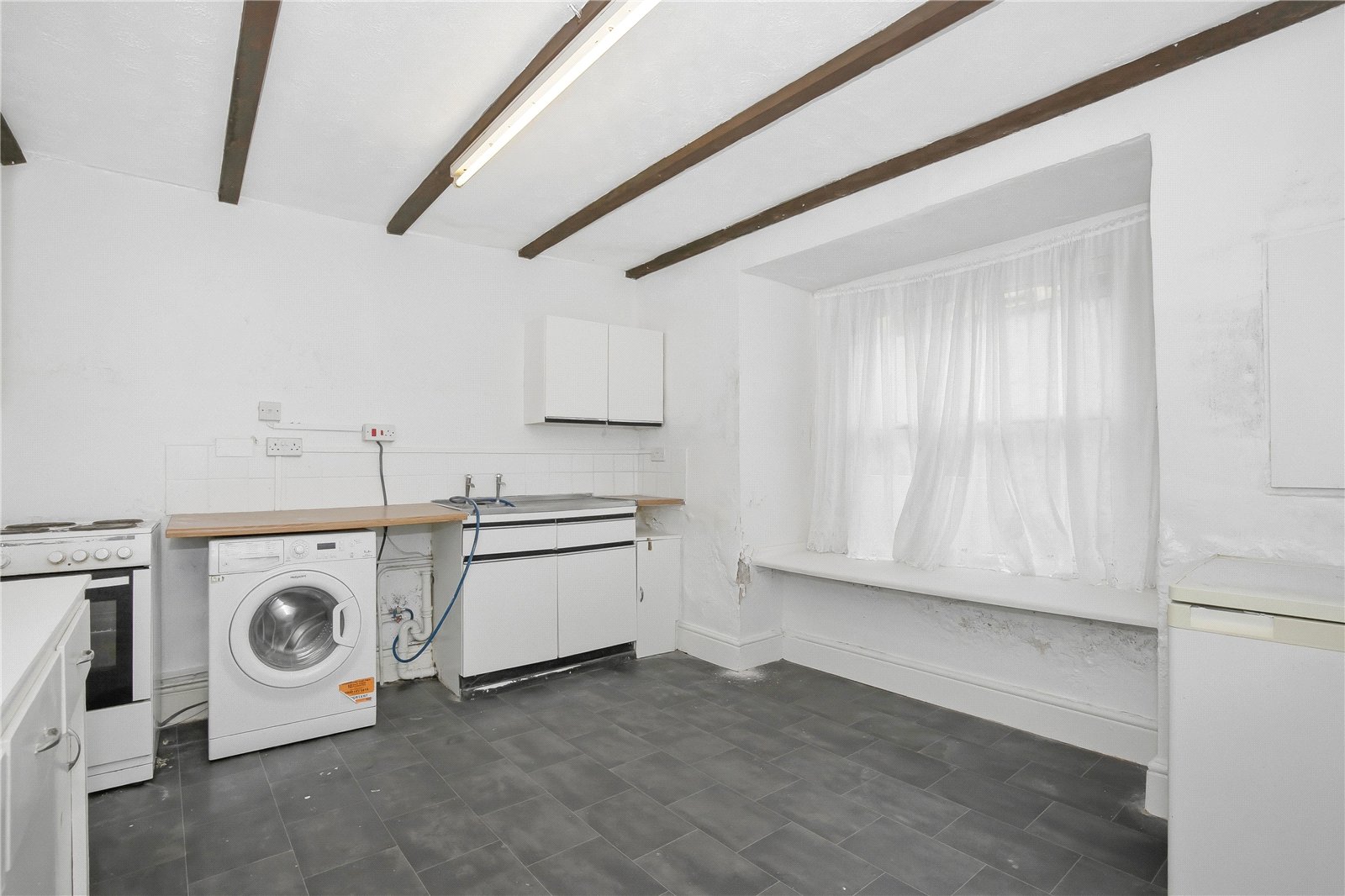 6 bedroom House for sale in Bristol