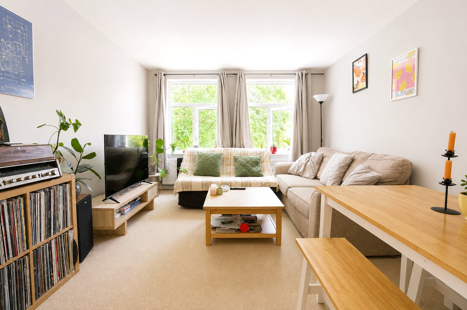2 bedroom Flat for sale in Hampton Park