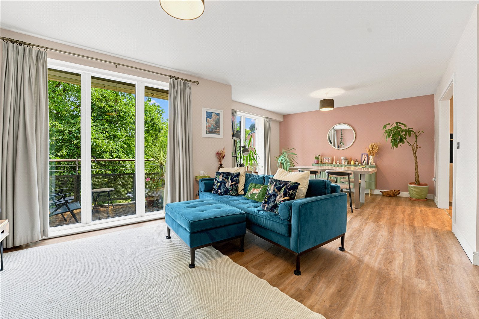 2 bedroom Flat for sale in Bristol, Somerset