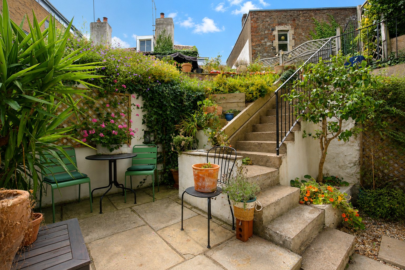 3 bedroom Flat for sale in Clifton