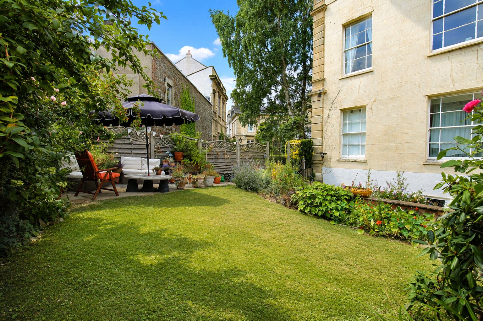 3 bedroom Flat for sale in Clifton