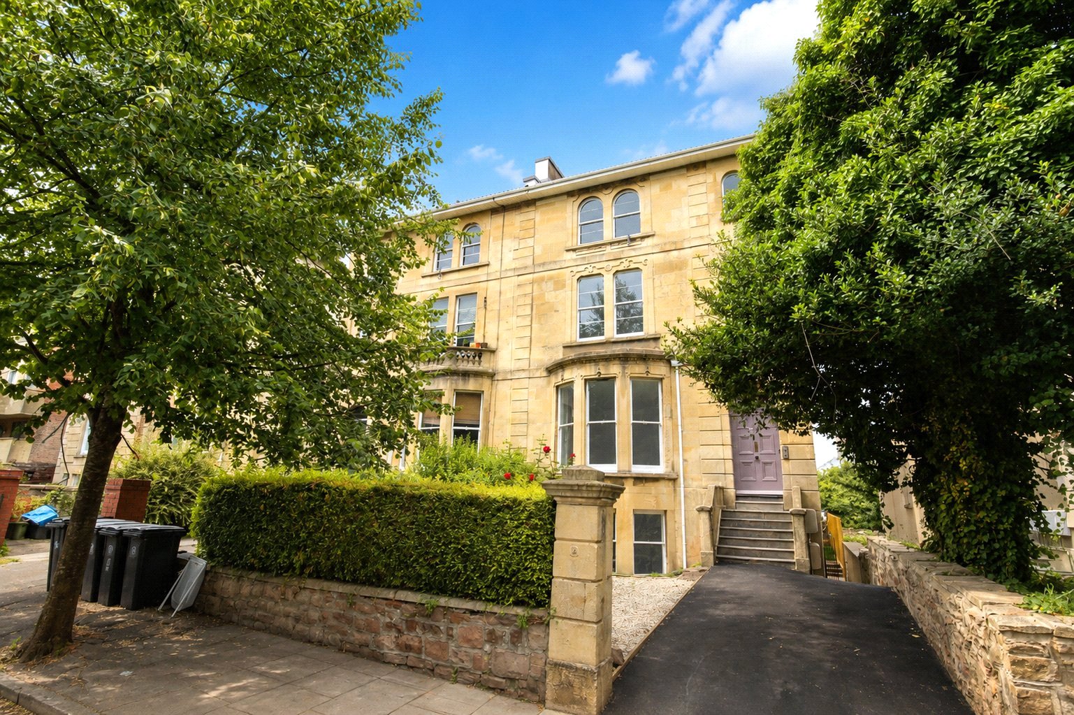 2 bedroom Flat for sale in Bristol