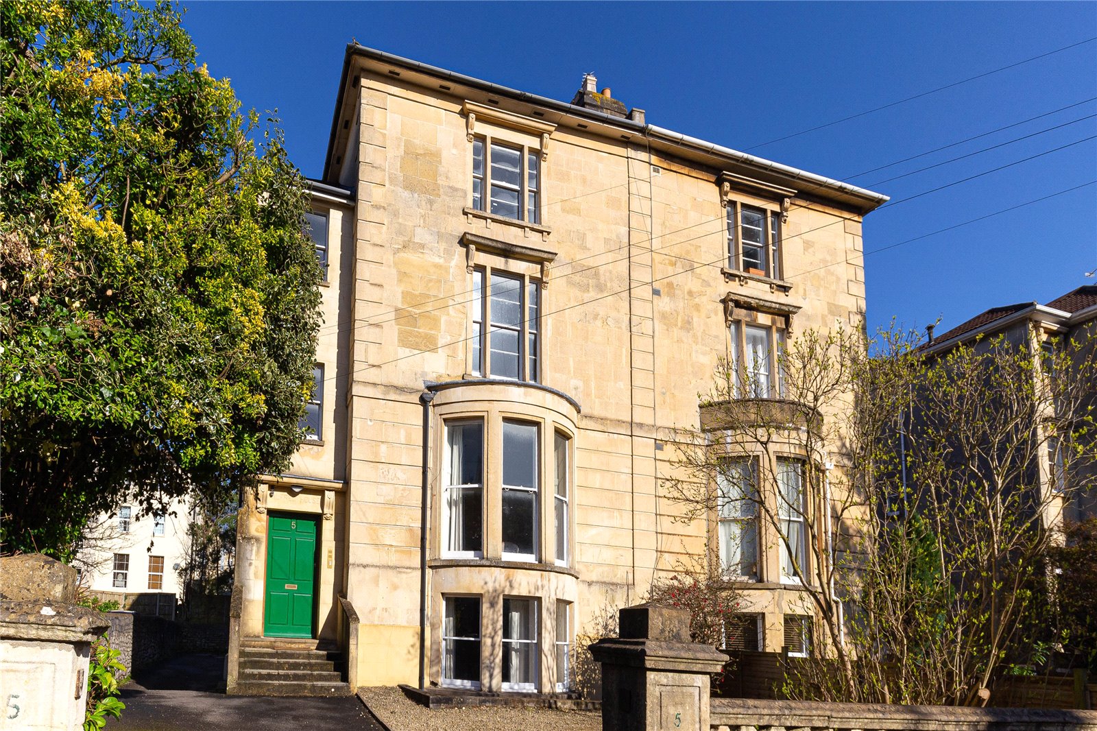2 bedroom Flat to let in Bristol