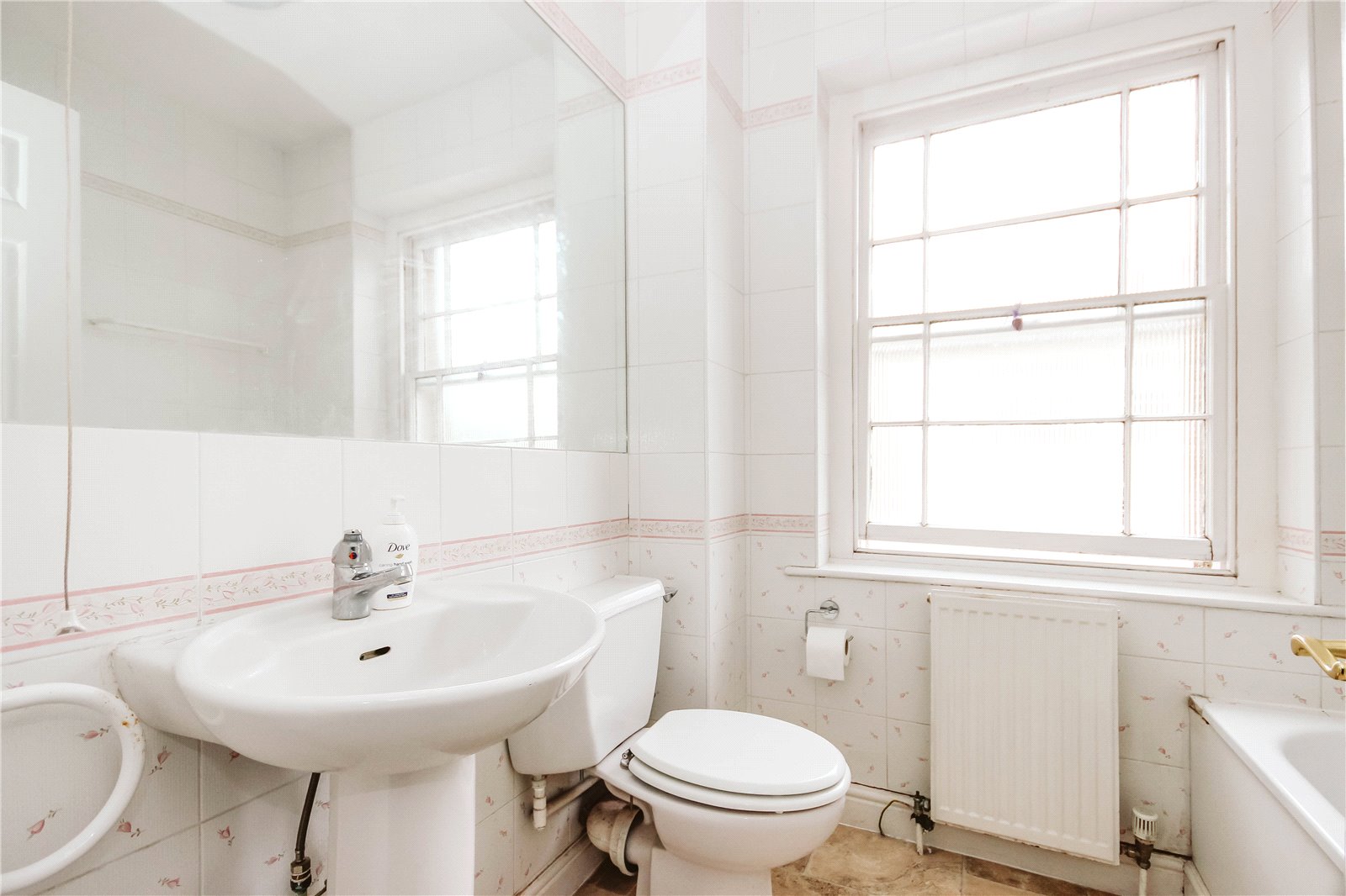 2 bedroom Flat to let in Bristol