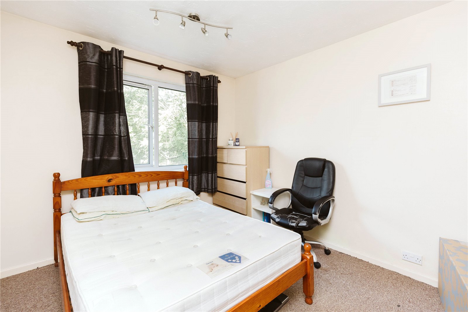 2 bedroom Flat to let in Redland Park, Redland, Bristol