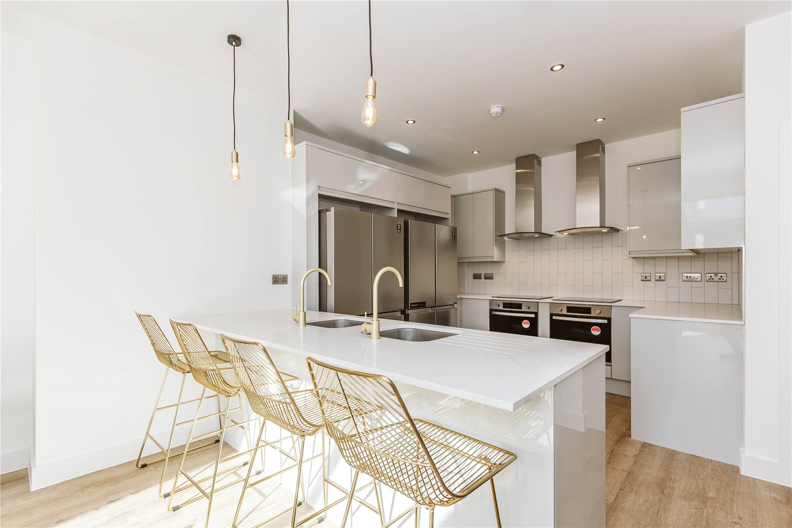 8 bedroom House to let in Bristol