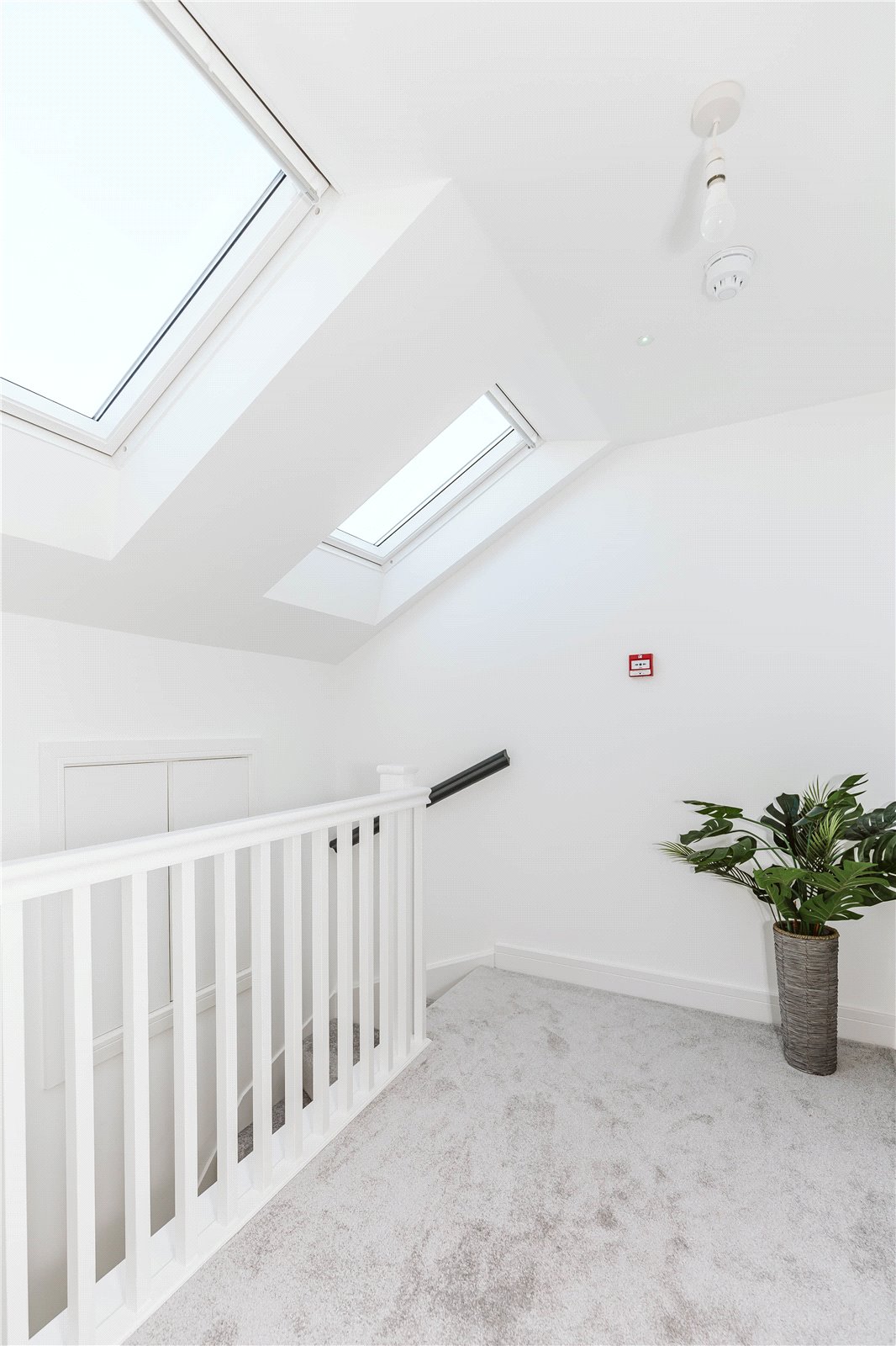 8 bedroom House to let in Bristol