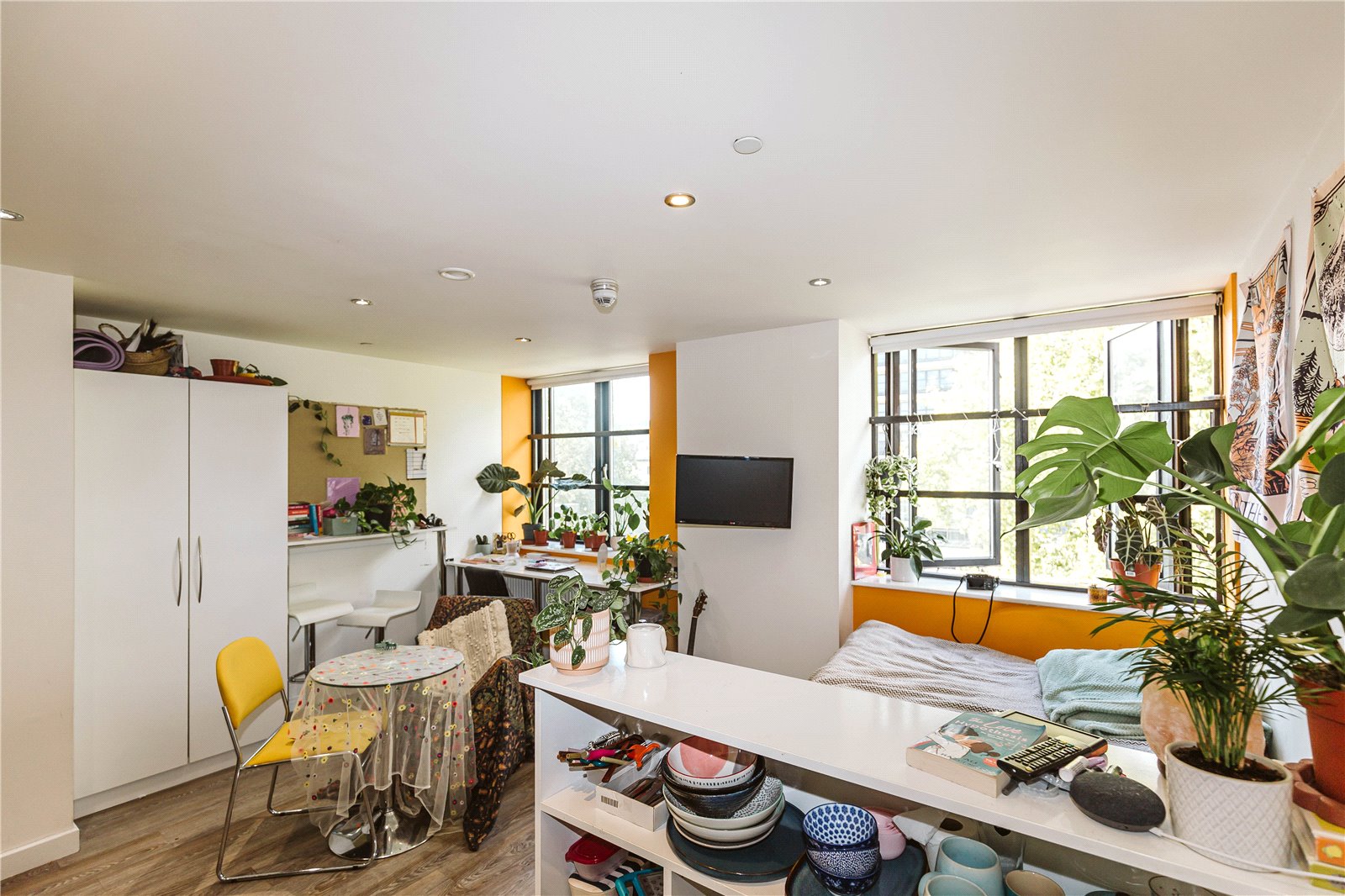1 bedroom Flat to let in Colston Avenue, City Centre, Bristol