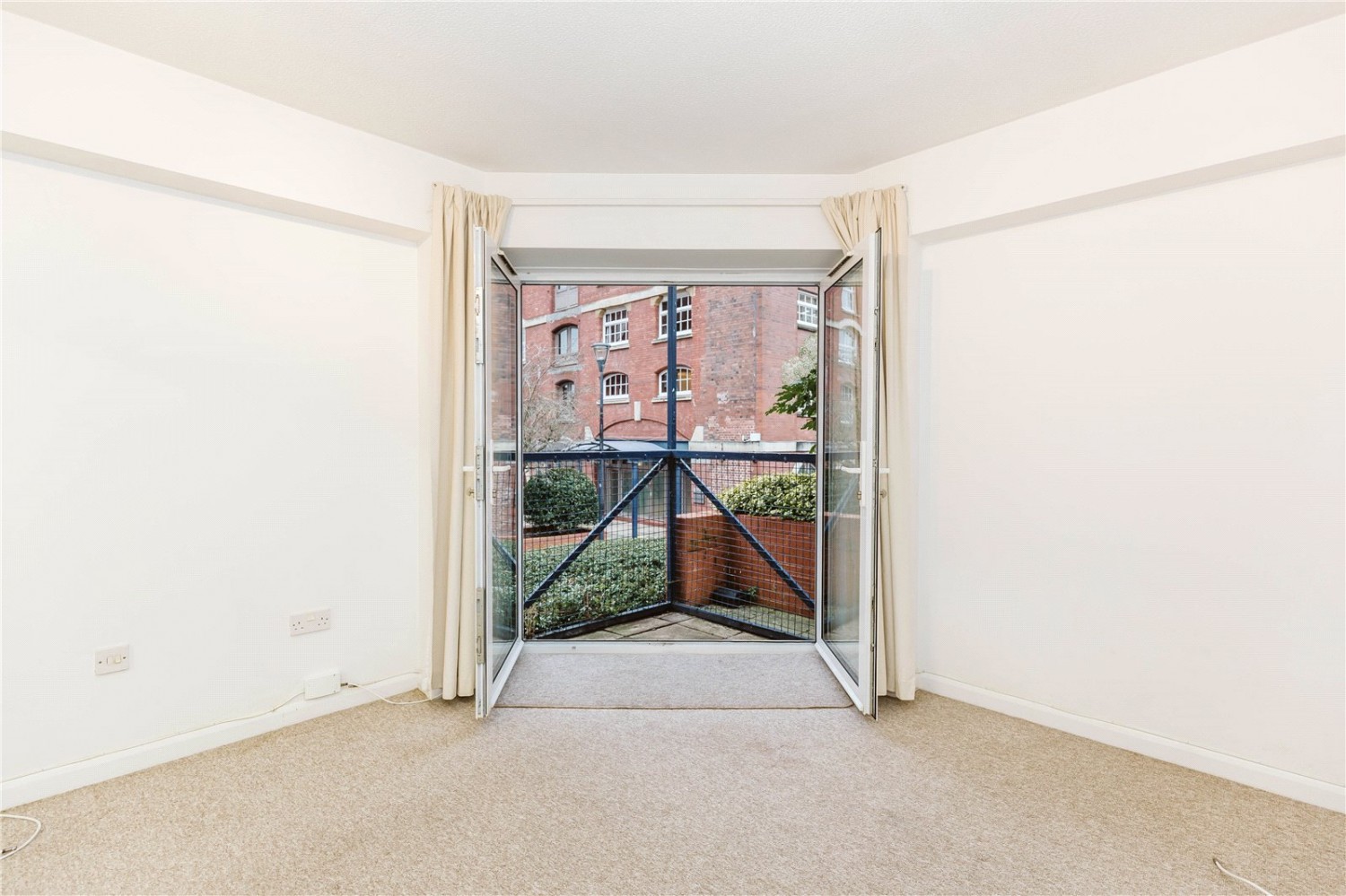 Ferry Street, City Centre, Bristol