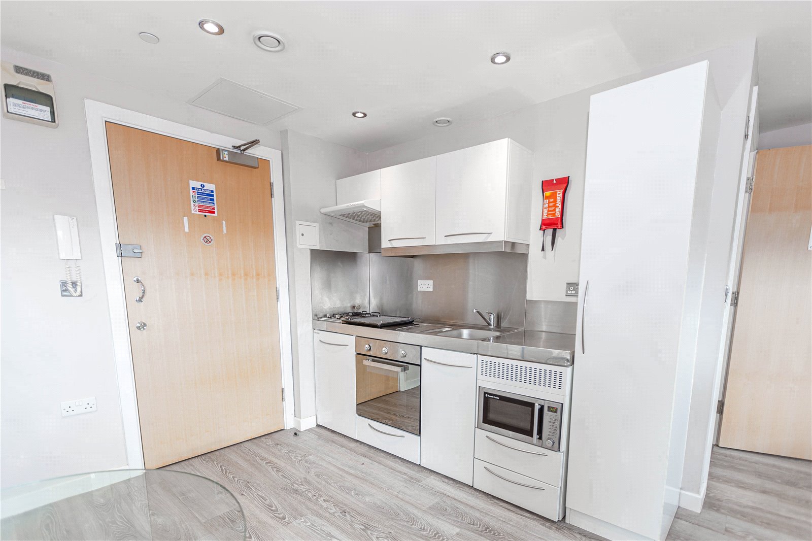 1 bedroom Flat to let in Colston Avenue, City Centre, Bristol