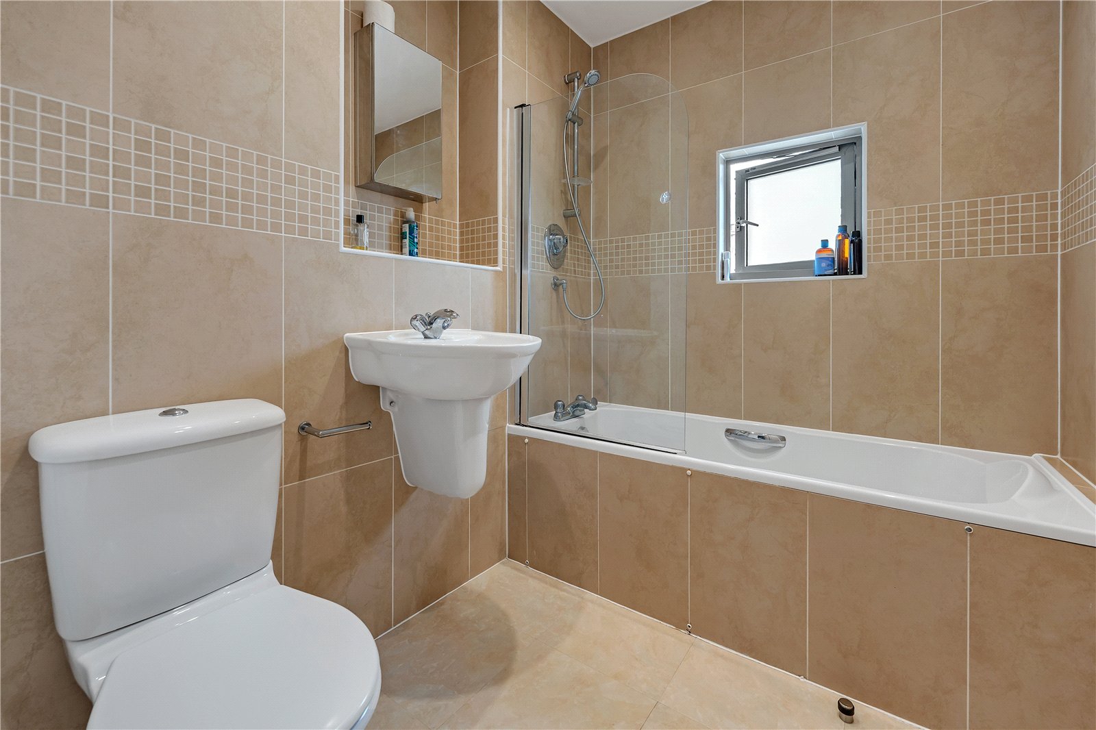 4 bedroom House to let in Clifton, Bristol