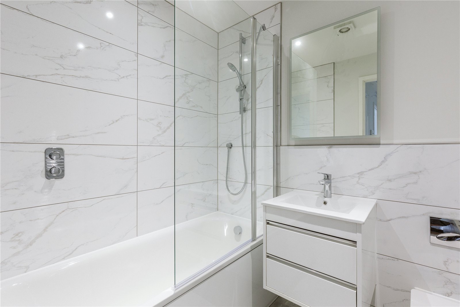 2 bedroom Flat for sale in St. George, Bristol