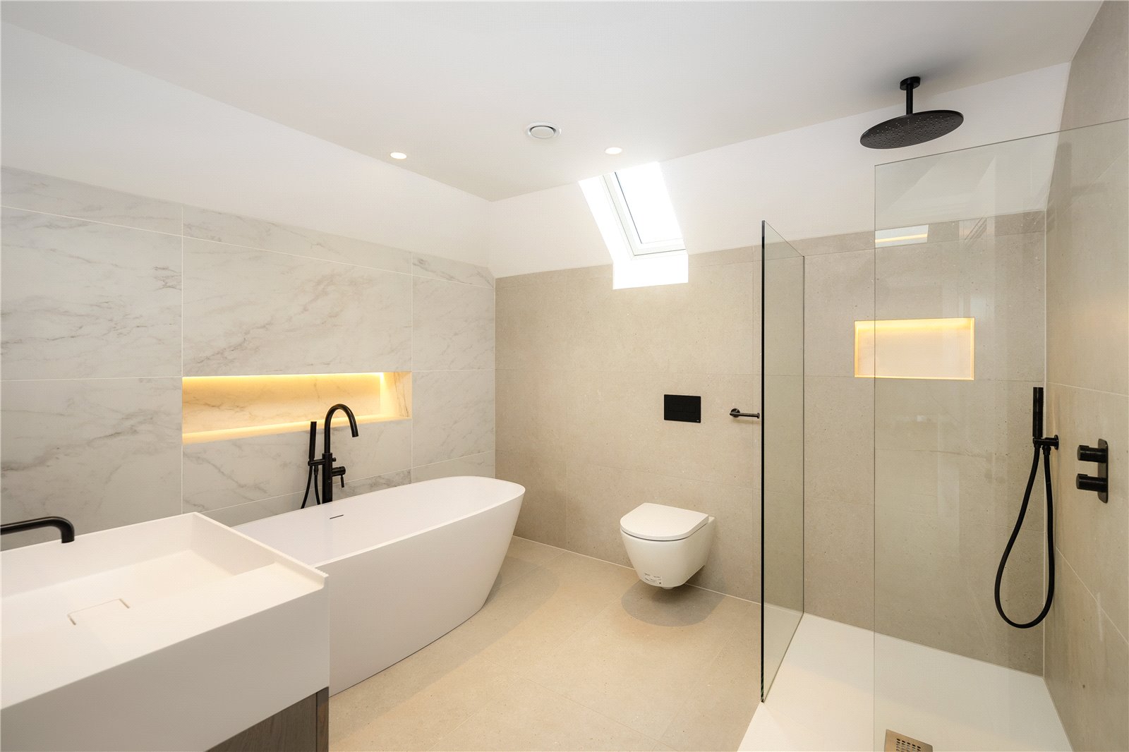 5 bedroom House for sale in Frenchay, Bristol