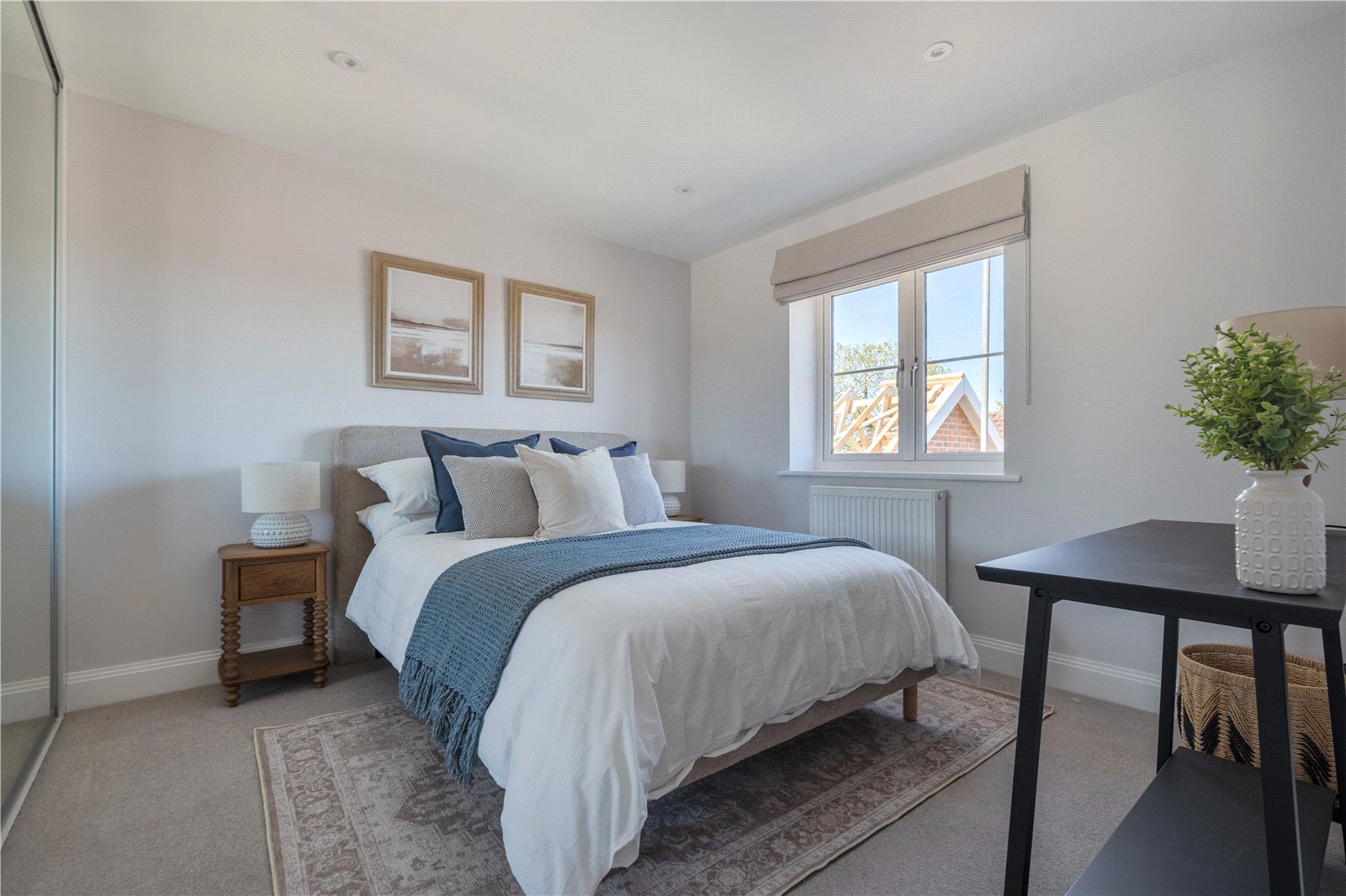 4 bedroom House for sale in Oxbarton Grove, Stoke Gifford, Bristol, Gloucestershire