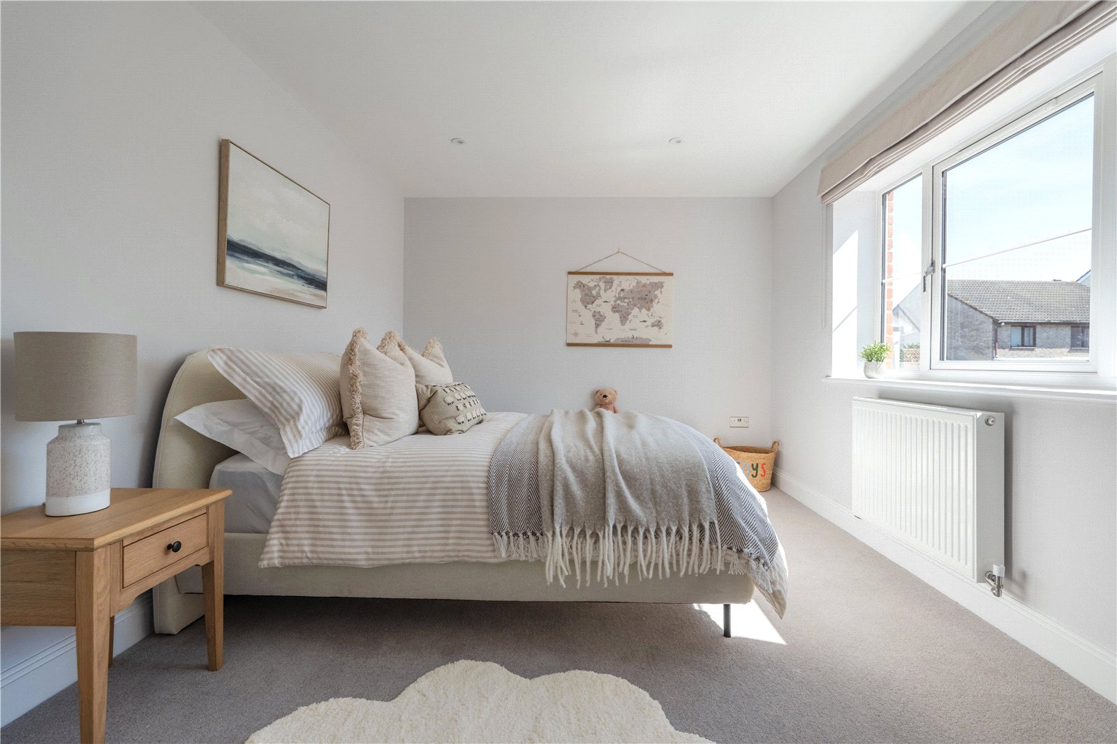 4 bedroom House for sale in Oxbarton Grove, Stoke Gifford, Bristol, Gloucestershire