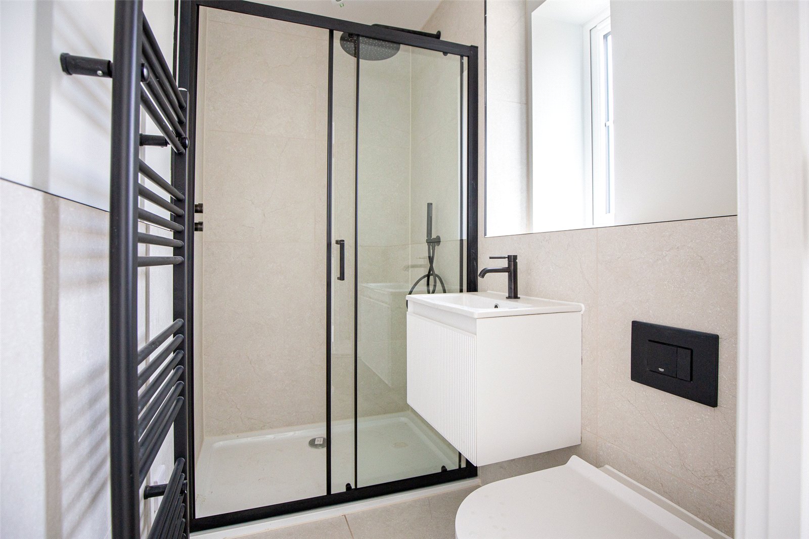 2 bedroom Flat for sale in Frenchay, Bristol, Gloucestershire