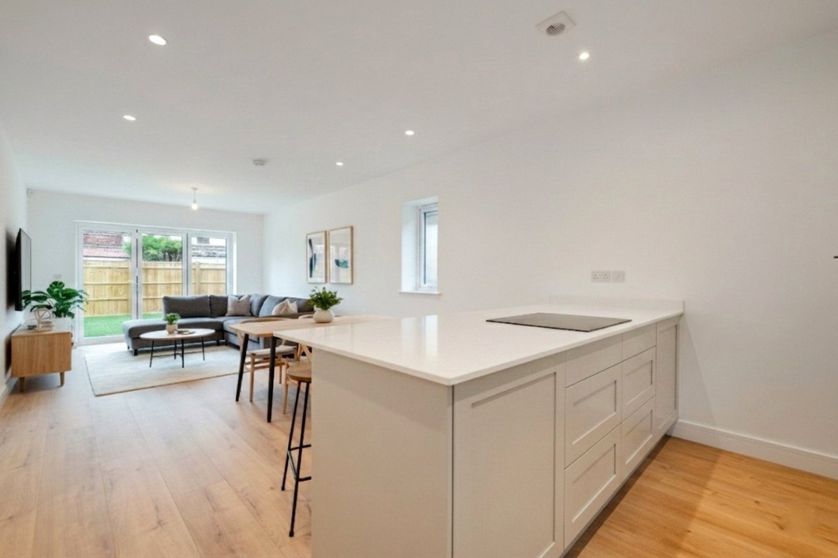 24a Grenville Avenue, Locking, Weston-super-Mare, Somerset