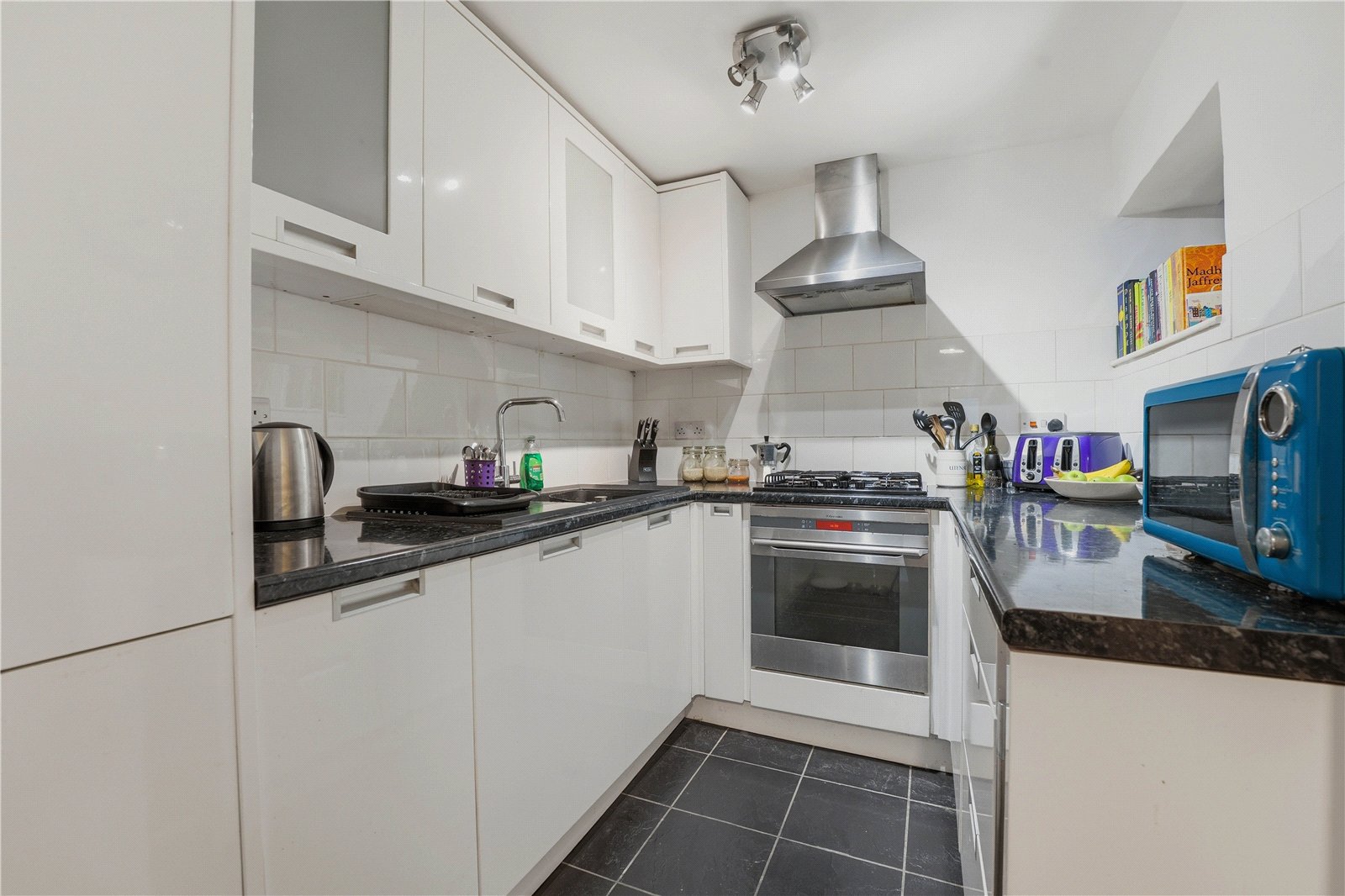 2 bedroom Flat for sale in Bristol