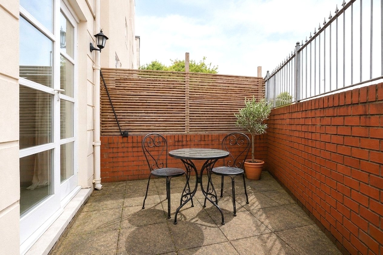 1 bedroom Flat for sale in Sydenham Road