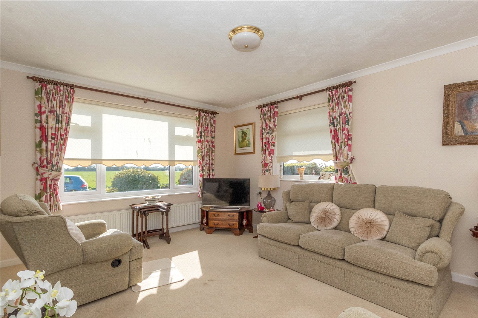 3 bedroom Bungalow for sale in Bleadon, Weston-super-Mare, Somerset