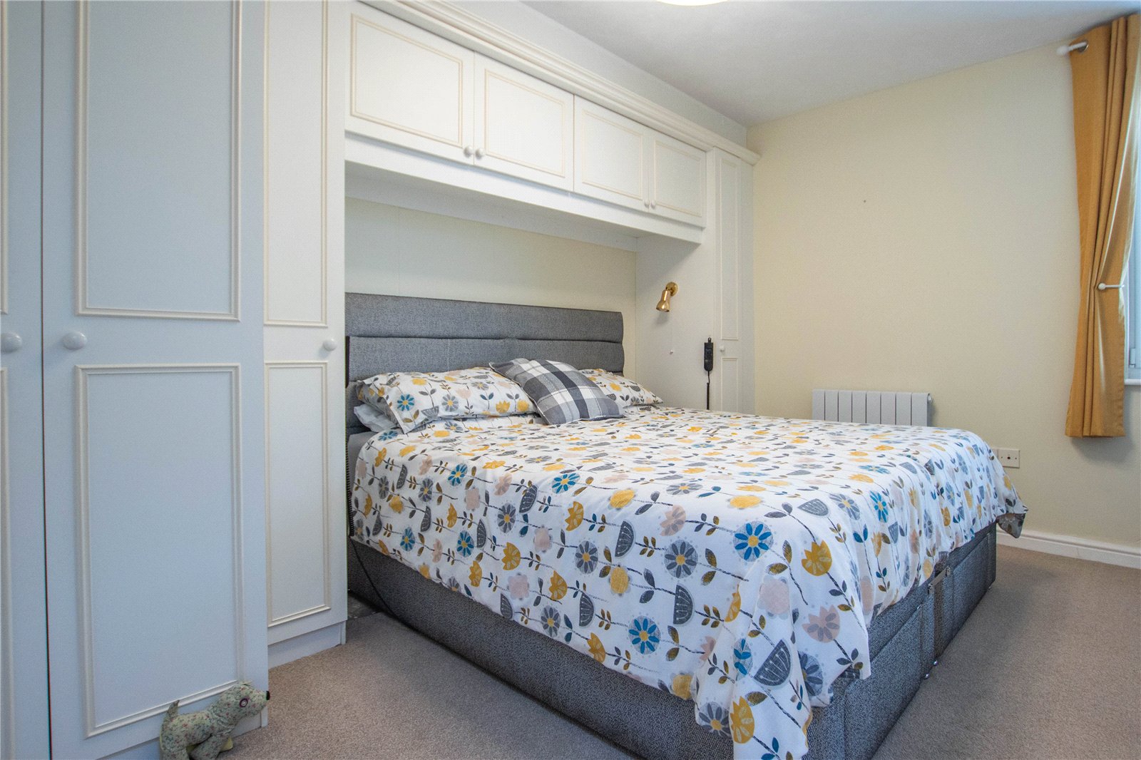 2 bedroom Flat for sale in Beach Road, Weston-super-Mare, Somerset
