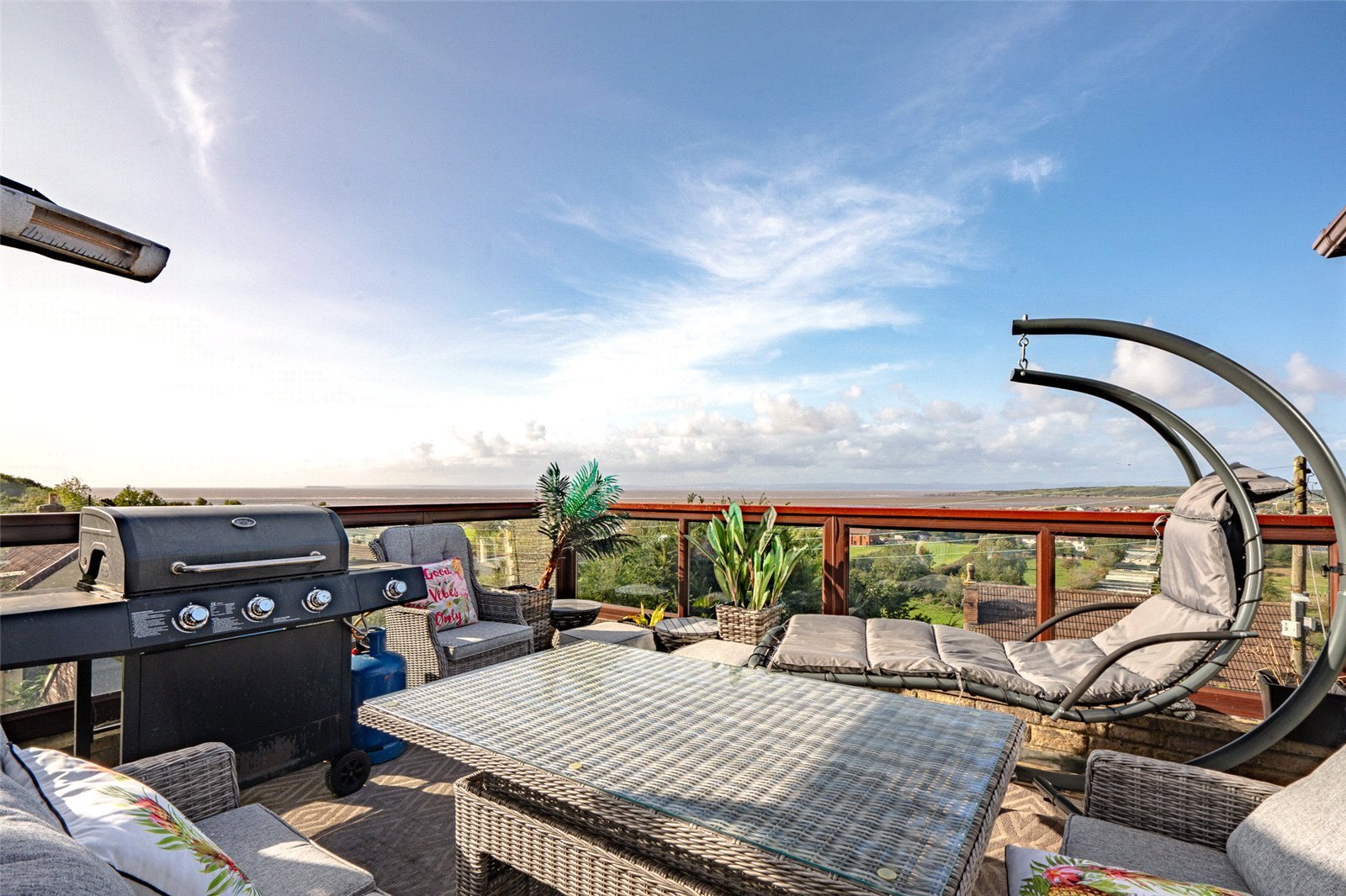 4 bedroom House for sale in Kewstoke, Weston-super-Mare, Somerset