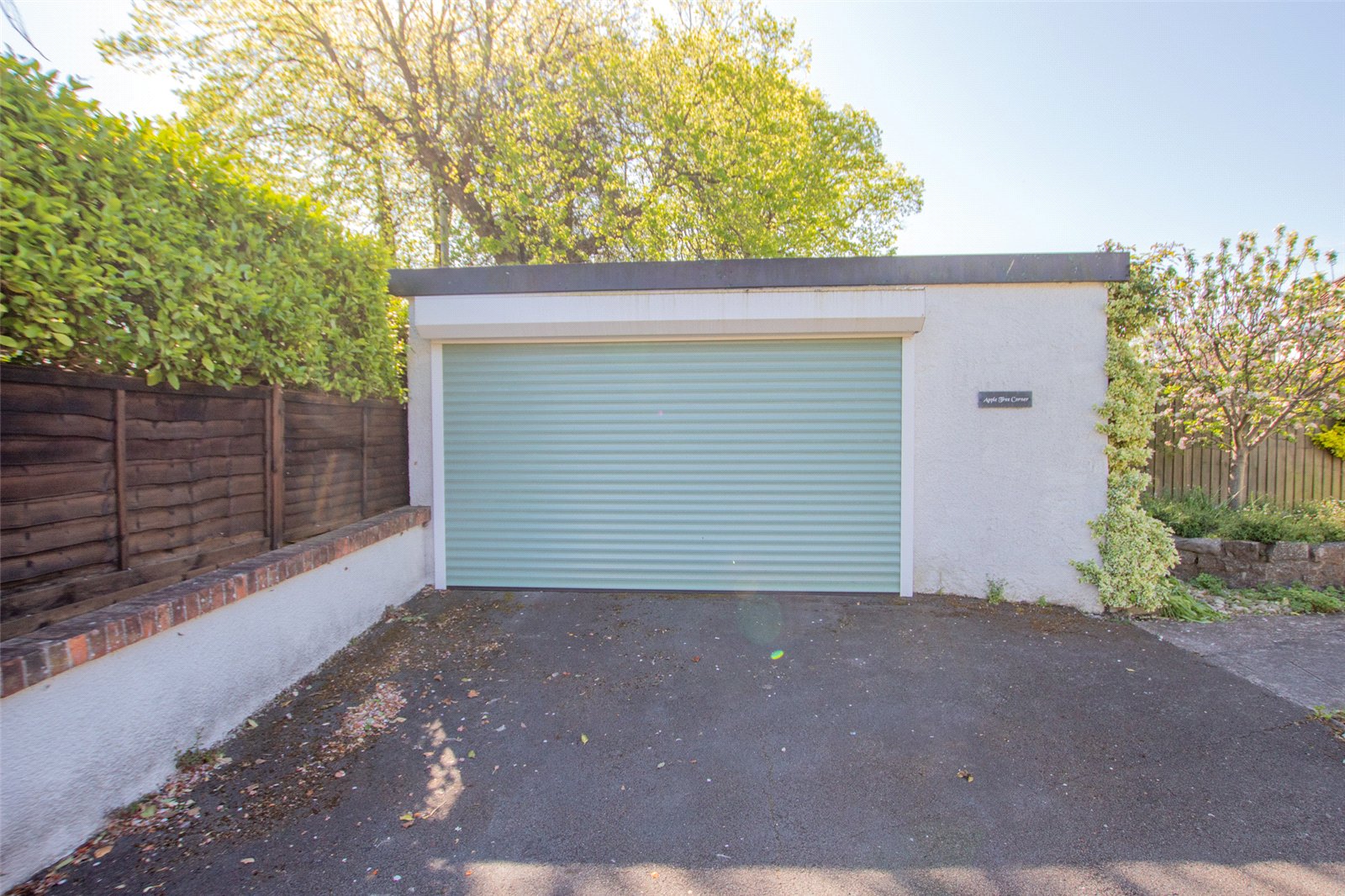 2 bedroom Bungalow for sale in Uphill, Weston-super-Mare, Somerset