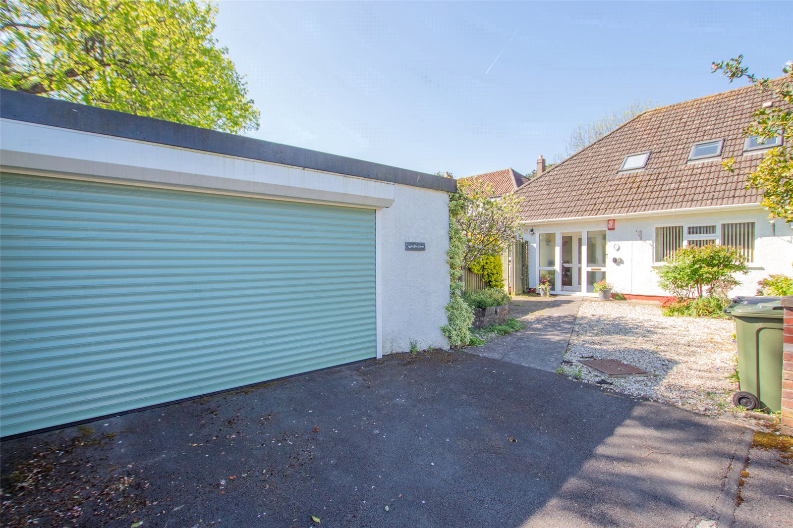 2 bedroom Bungalow for sale in Uphill, Weston-super-Mare, Somerset