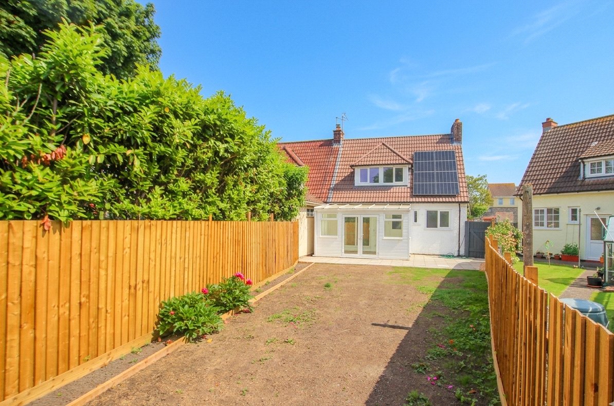 2 bedroom Bungalow for sale in Uphill, Weston-super-Mare, Somerset