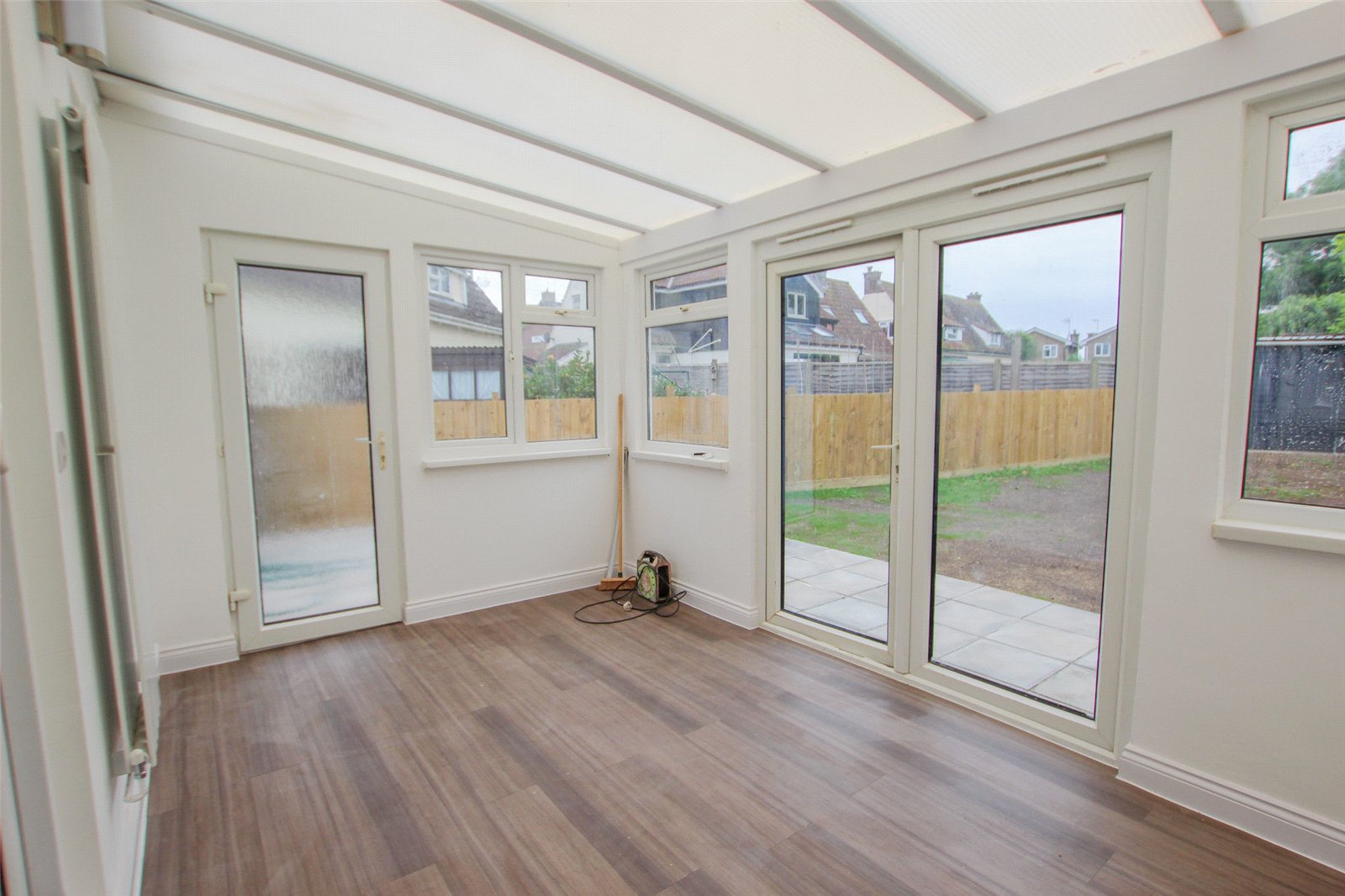 2 bedroom Bungalow for sale in Uphill, Weston-super-Mare, Somerset
