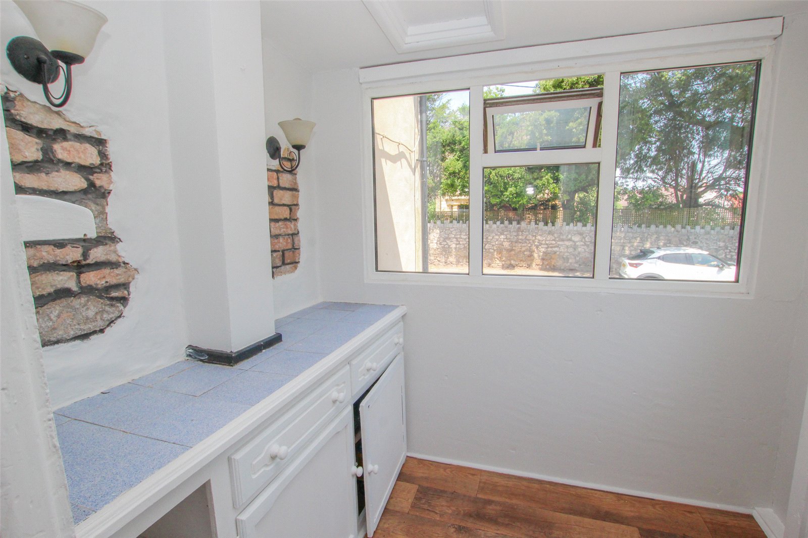 2 bedroom Flat for sale in Banwell, Somerset
