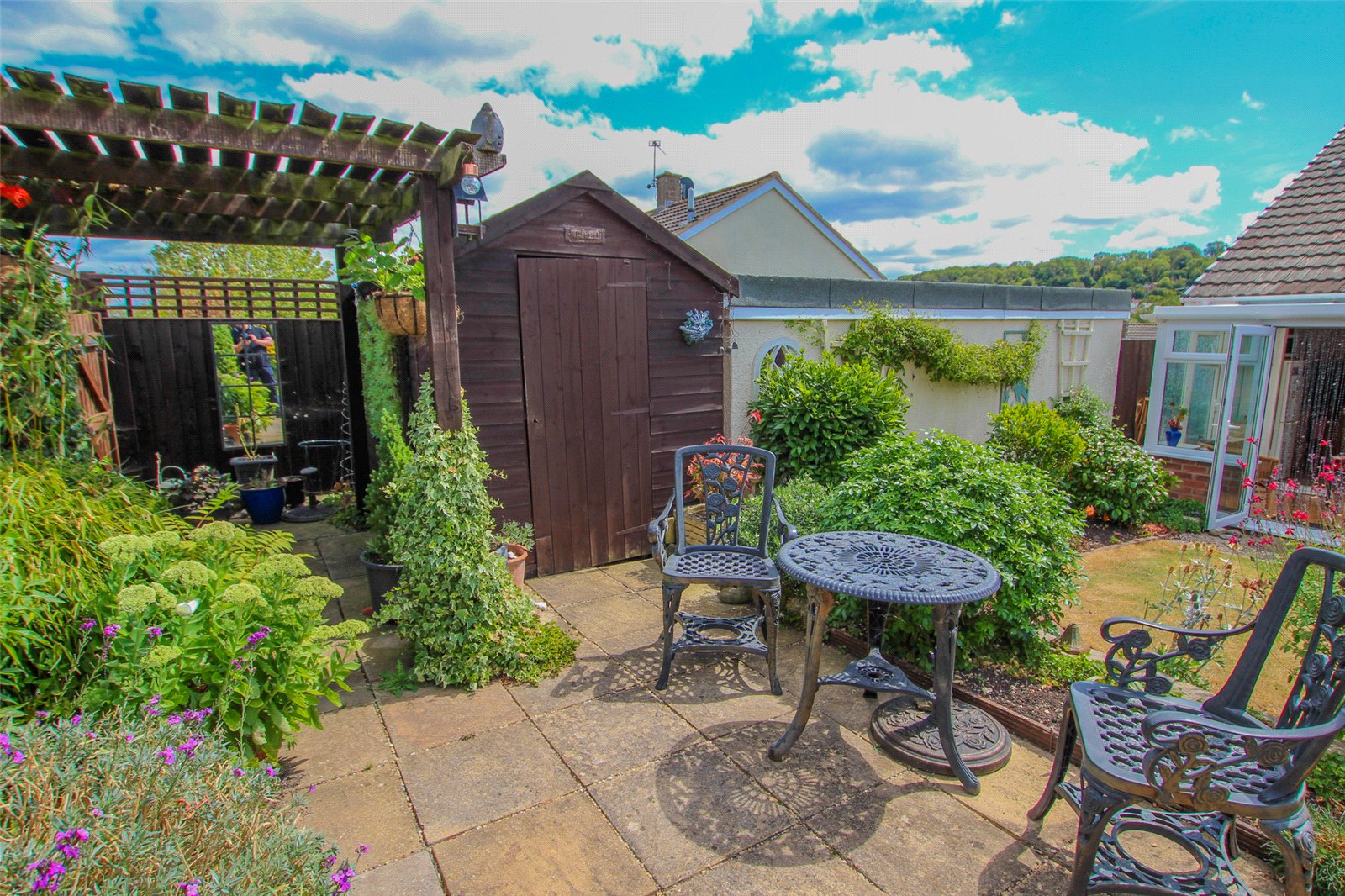 2 bedroom Bungalow for sale in Banwell, North Somerset
