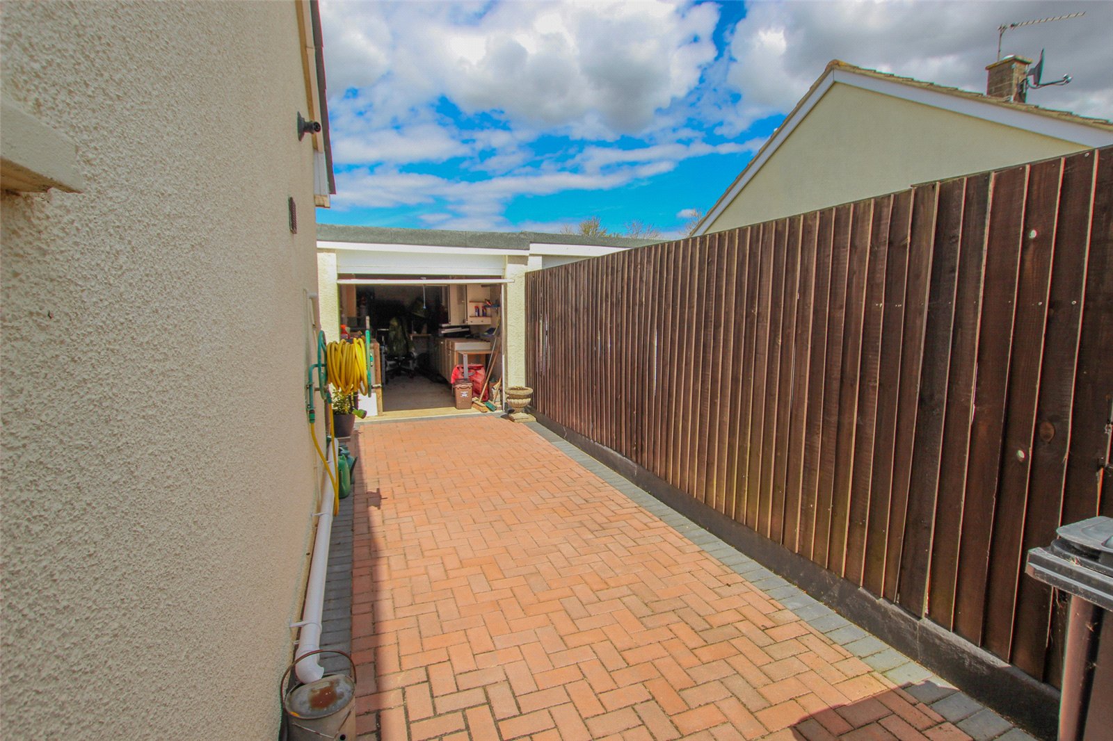 2 bedroom Bungalow for sale in Banwell, North Somerset
