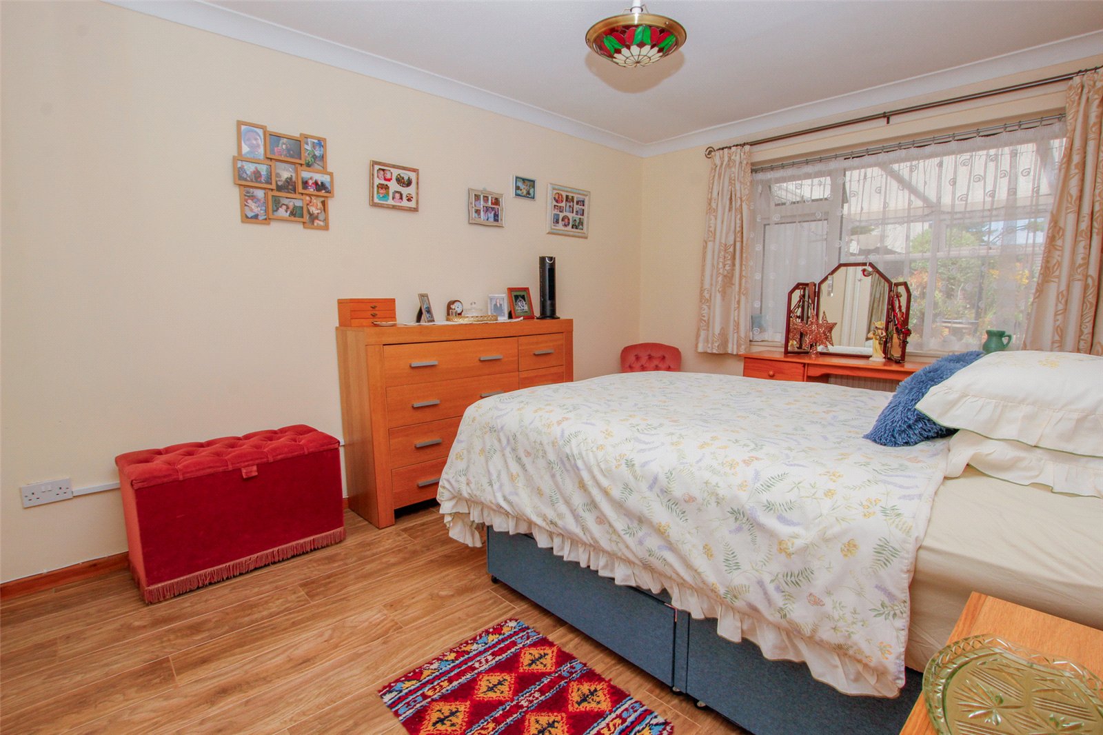 2 bedroom Bungalow for sale in Banwell, North Somerset