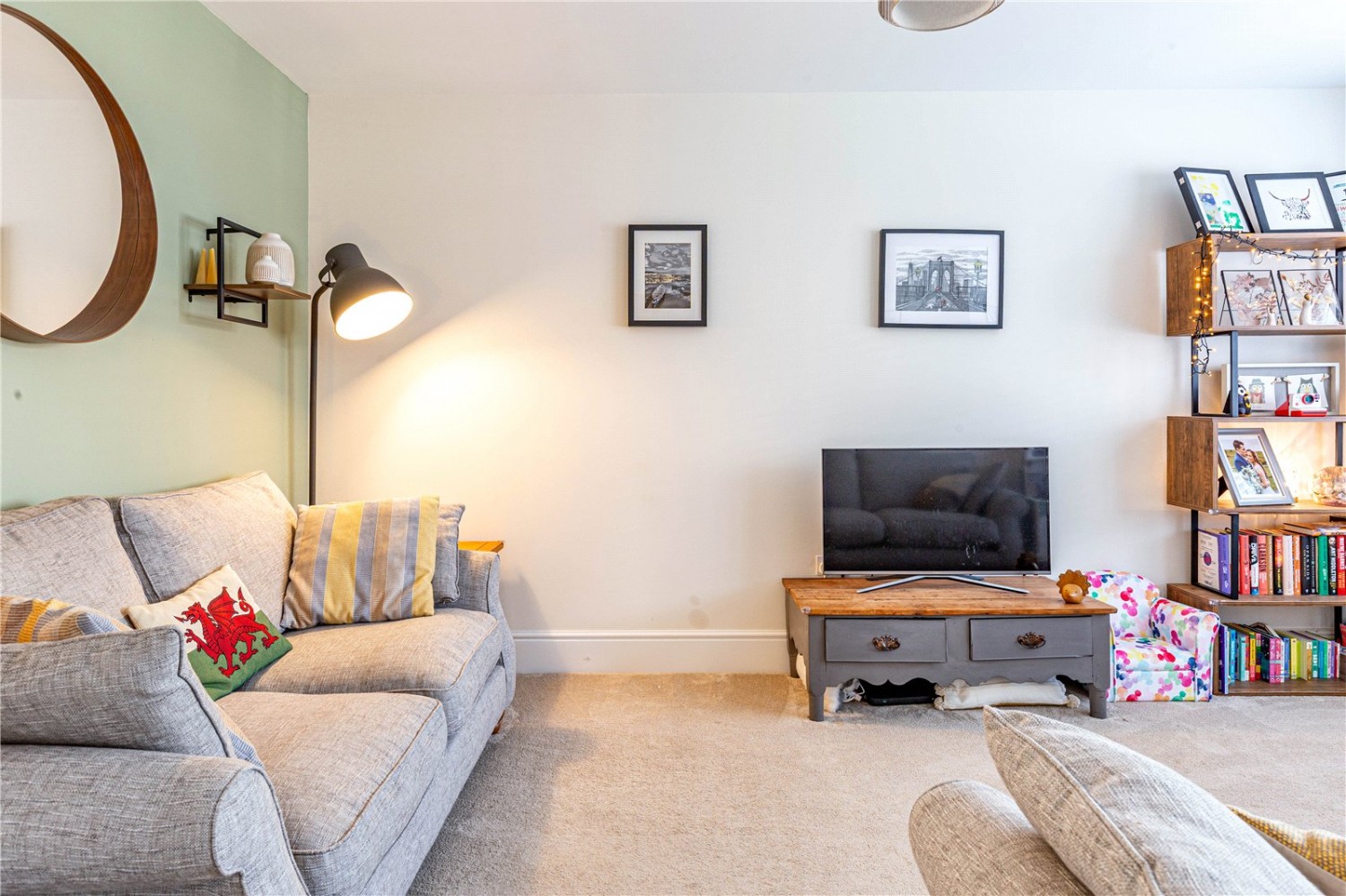 Cheswick Village, Bristol