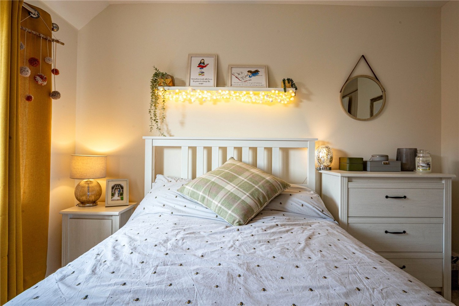 Cheswick Village, Bristol