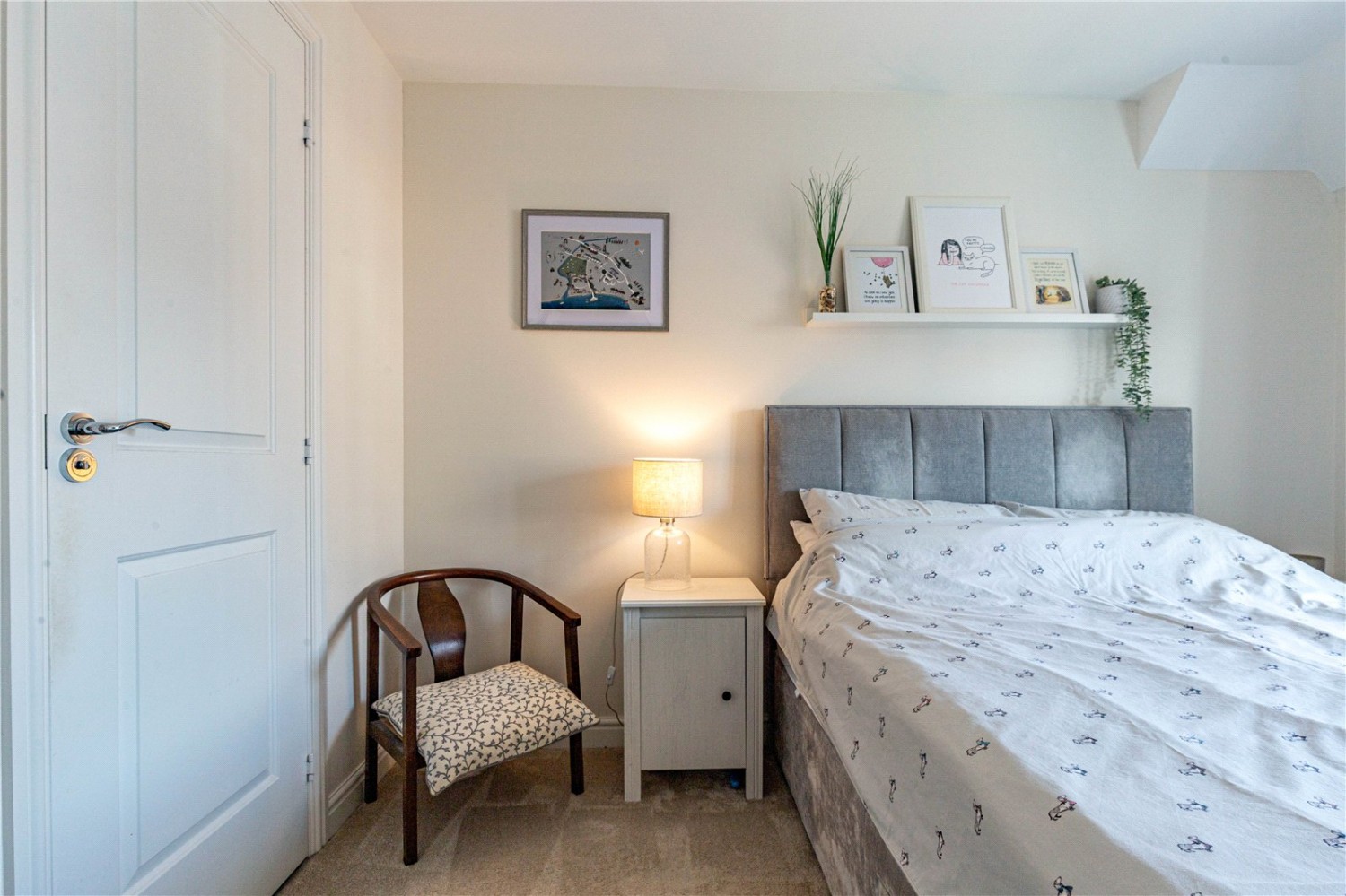 Cheswick Village, Bristol