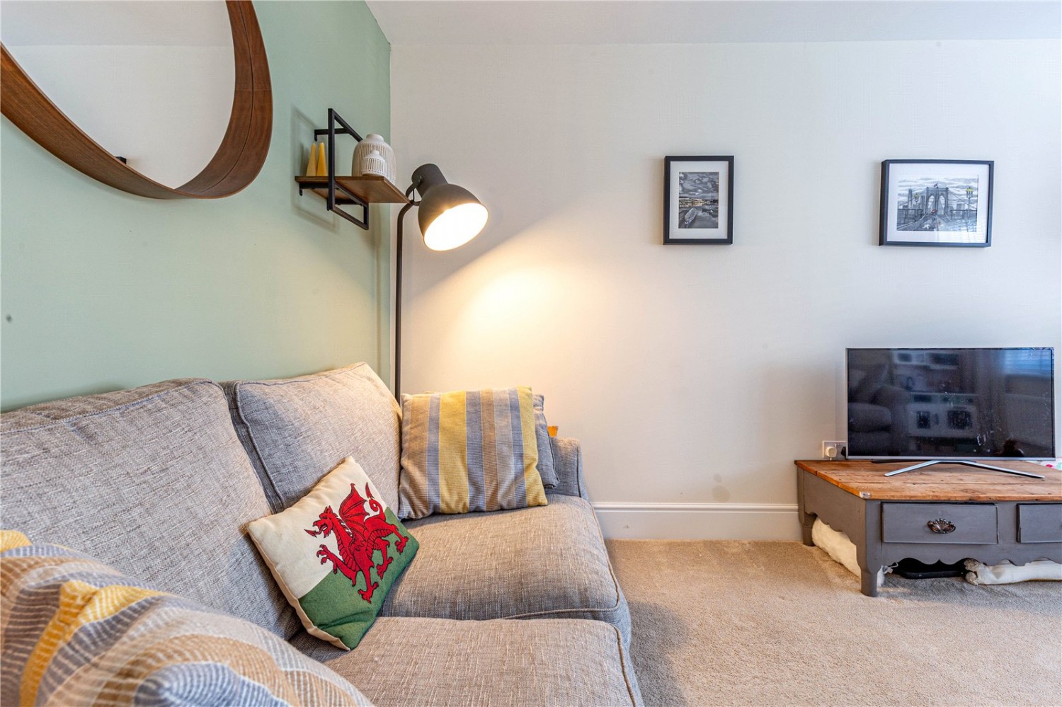 Cheswick Village, Bristol
