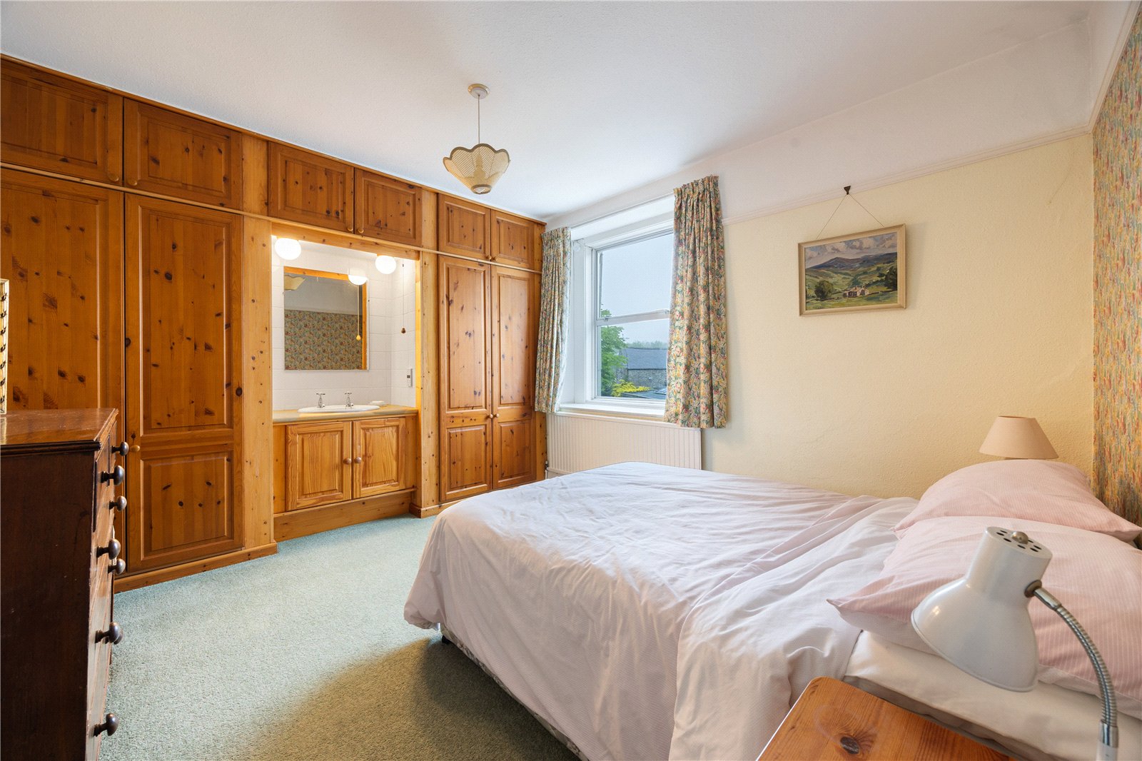 6 bedroom House for sale in Shortwood, Bristol