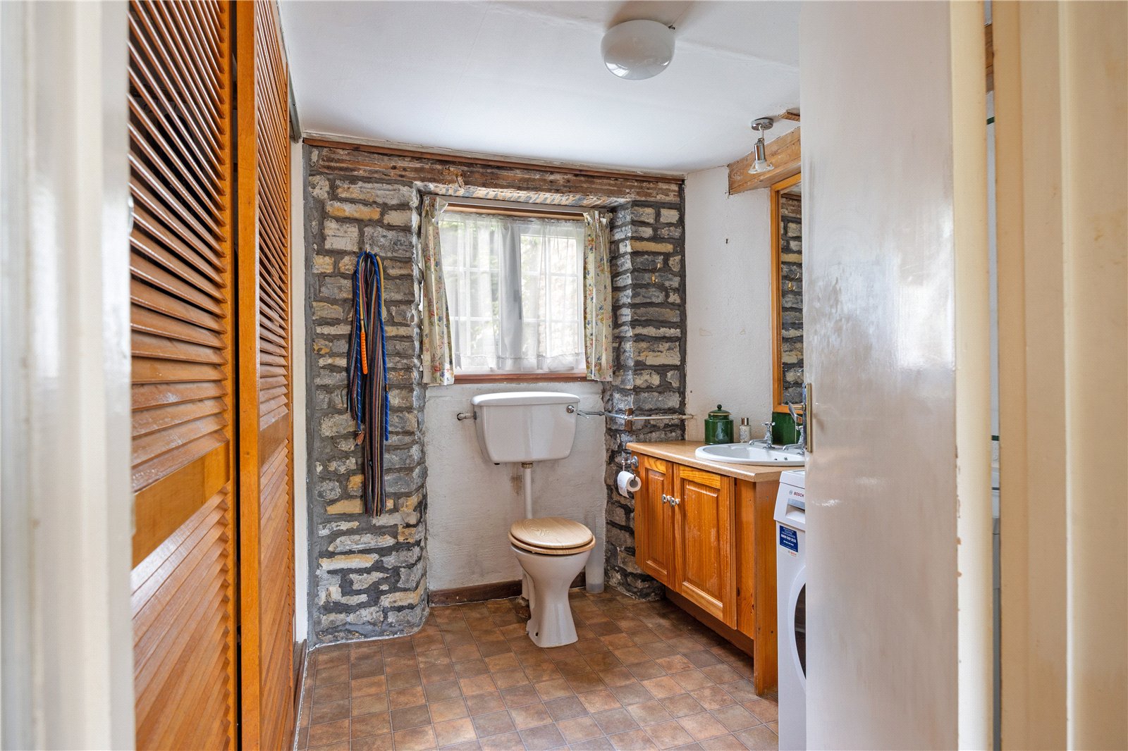 6 bedroom House for sale in Shortwood, Bristol