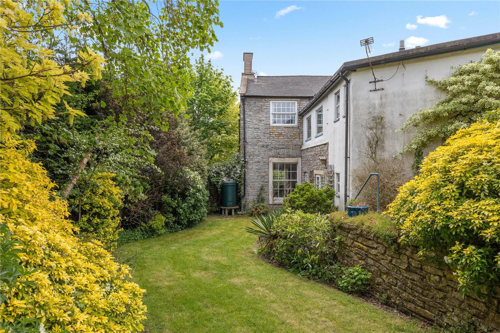 6 bedroom House for sale in Shortwood, Bristol