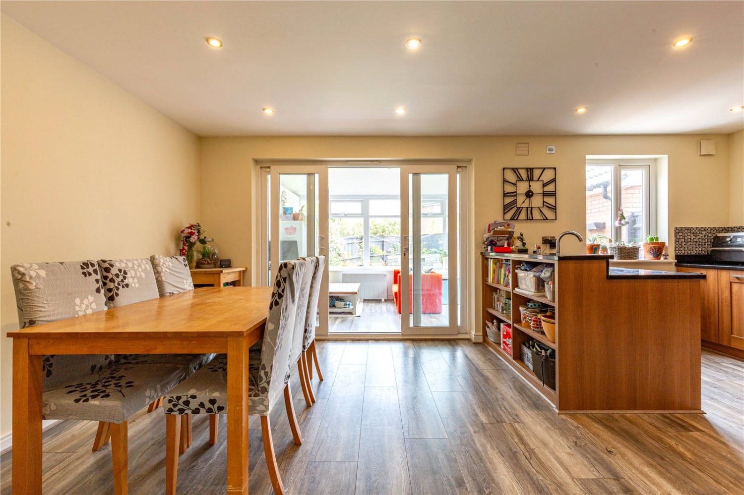 Cheswick Village, Bristol