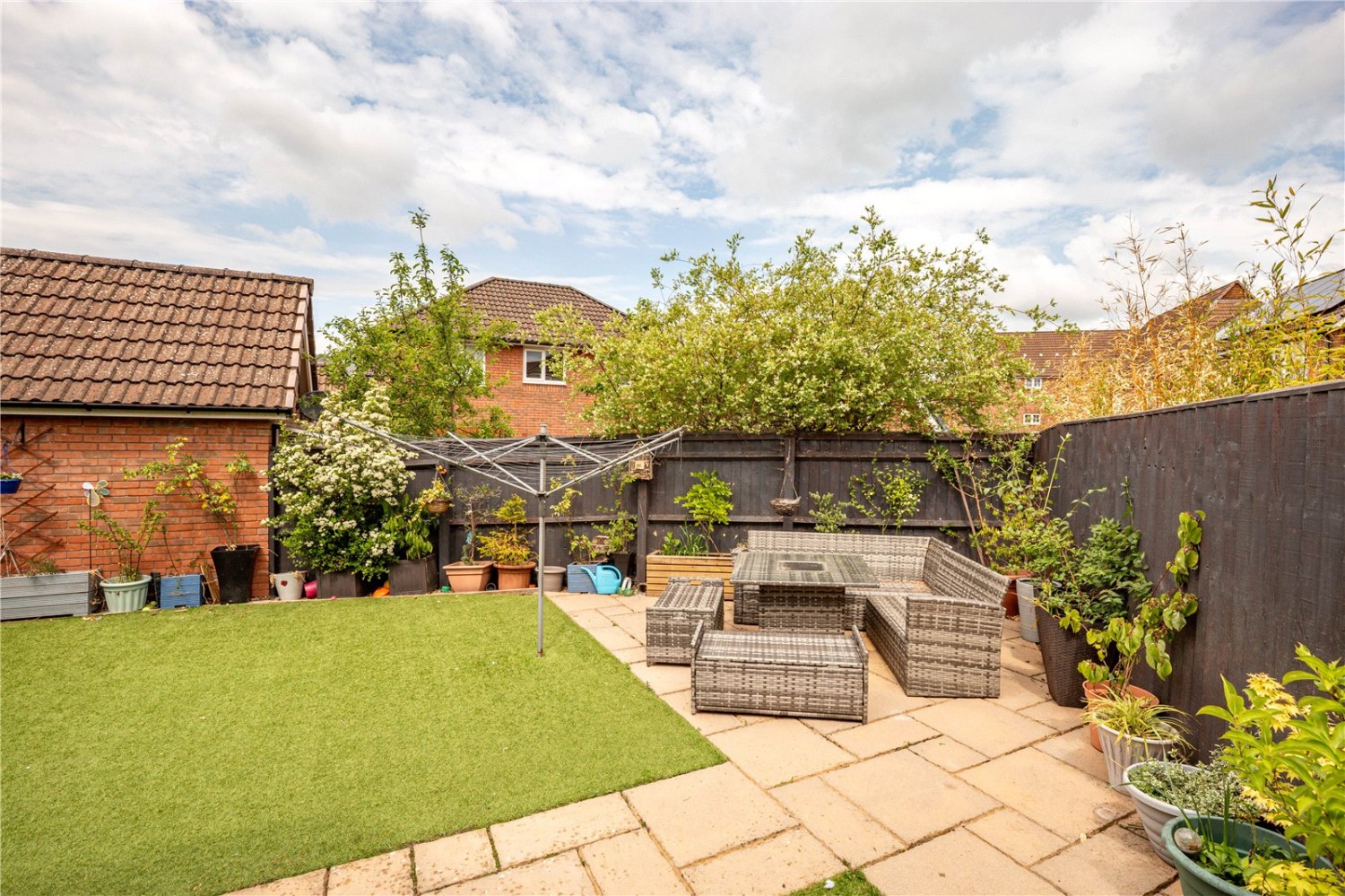Cheswick Village, Bristol