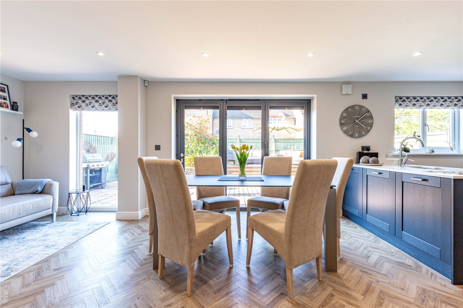 Cheswick Village, Bristol